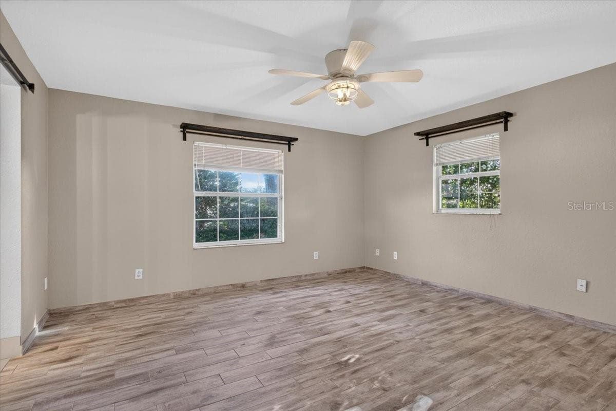 Primary bedroom - 10687 SW 74TH TER, OCALA