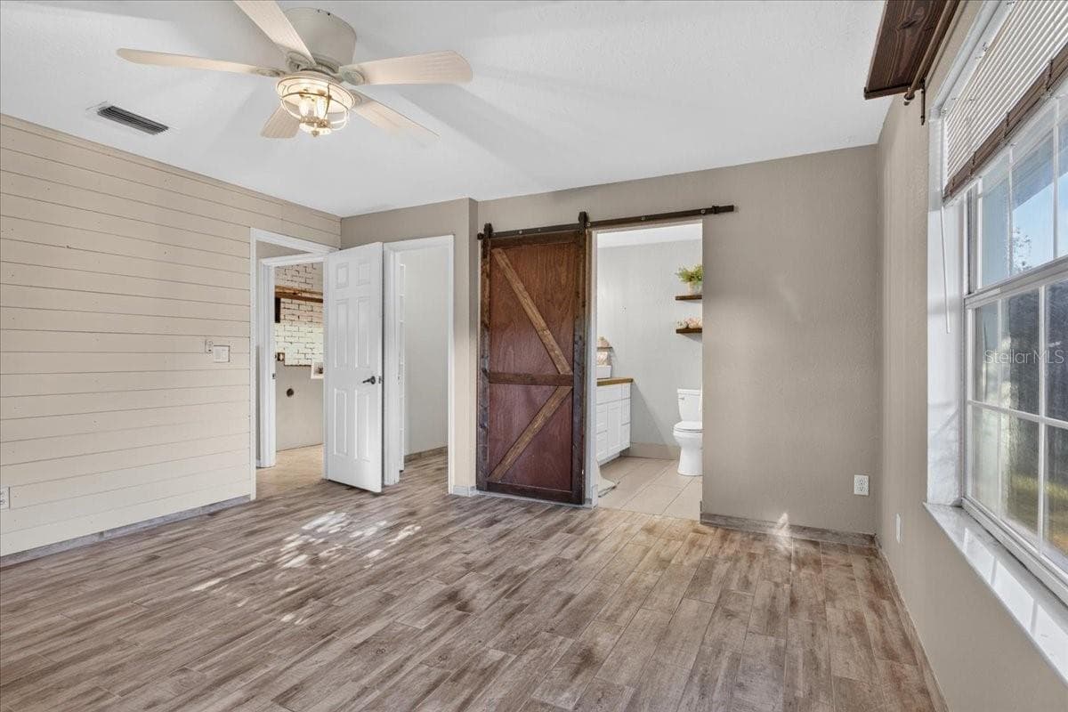Primary bedroom - 10687 SW 74TH TER, OCALA