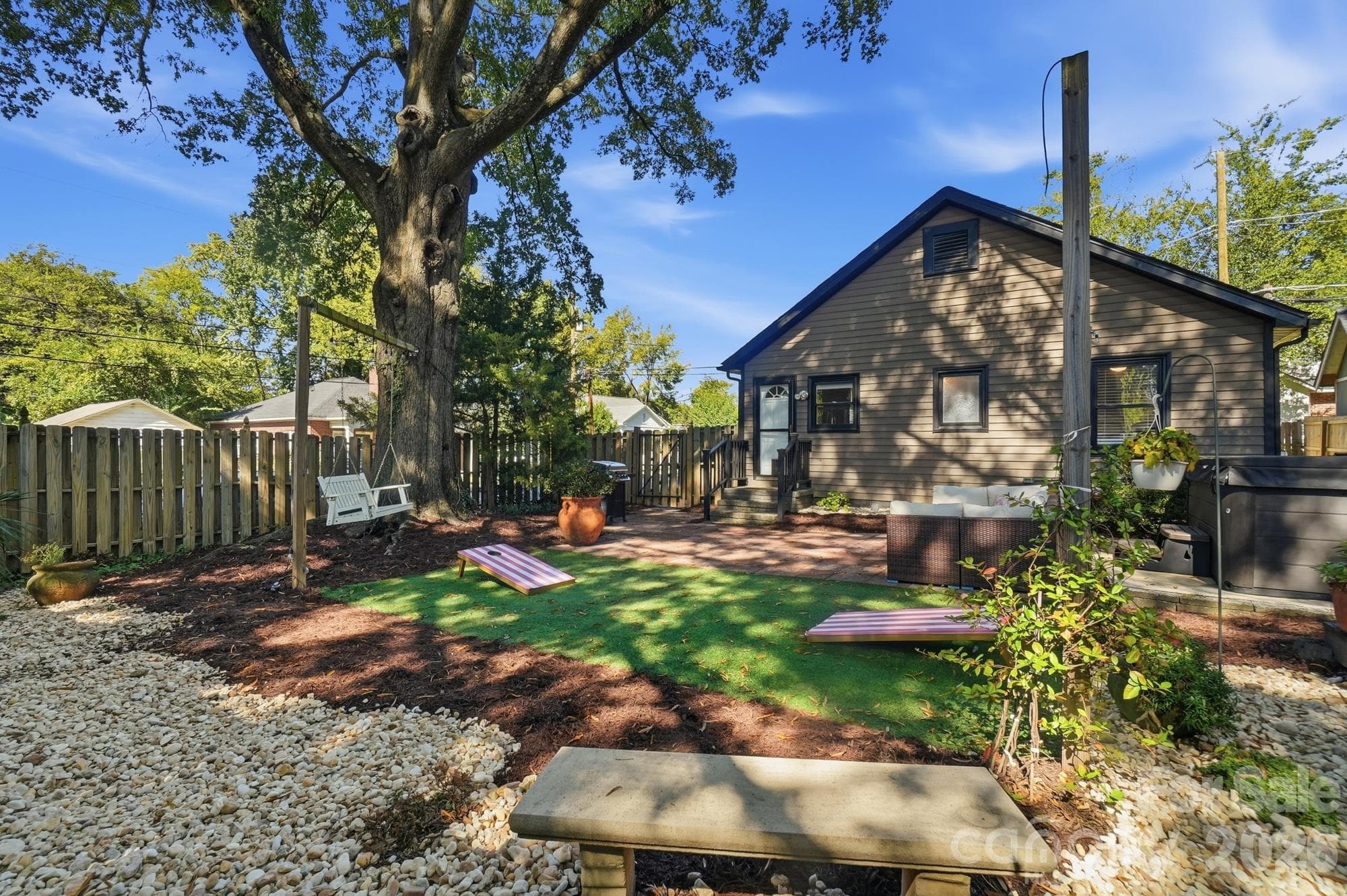 Single Family Residence at 1545 Wickford Place, Charlotte, photo 18 of 20