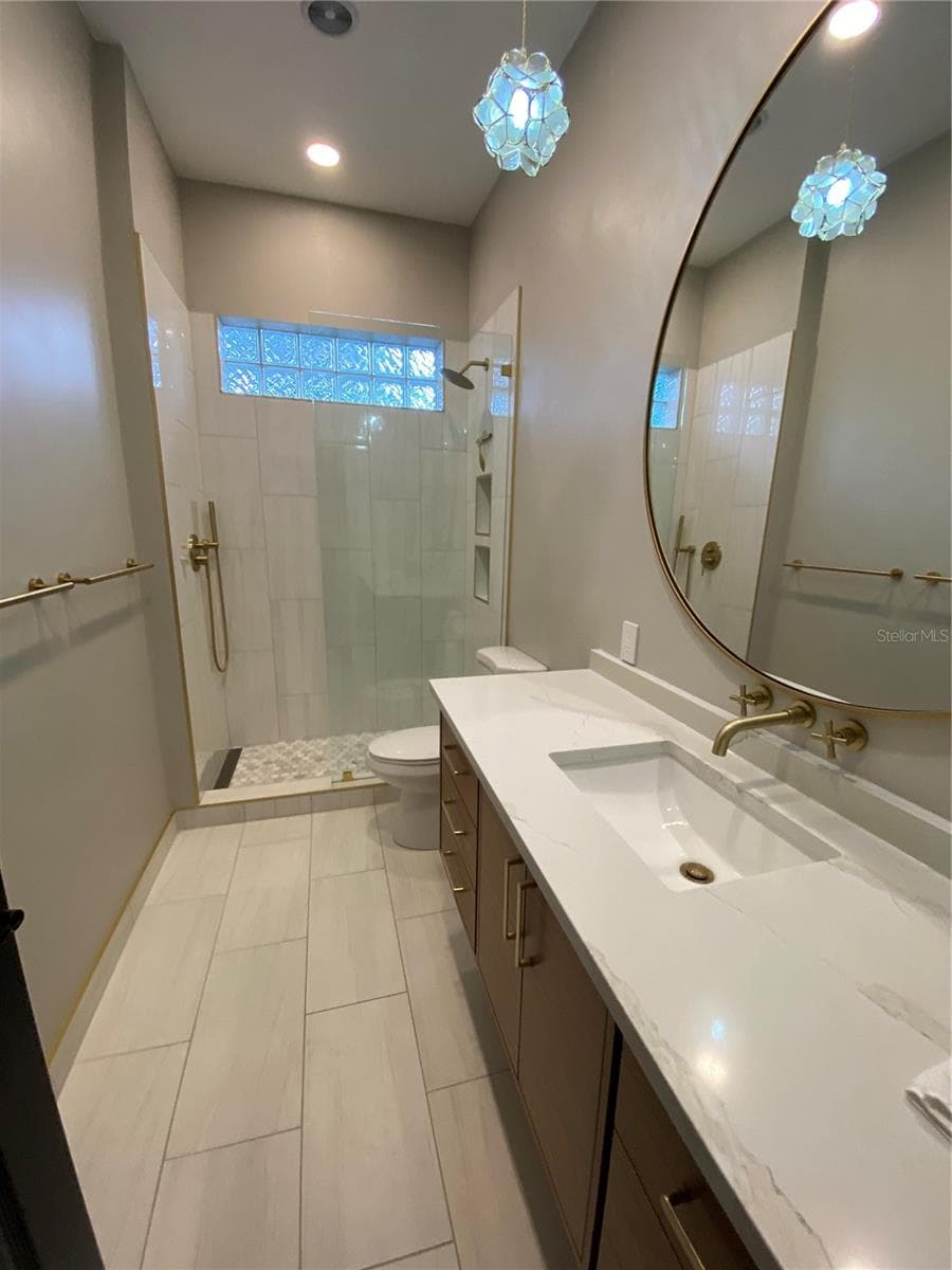 Single Family Residence at 8917 EAGLE WATCH DR, RIVERVIEW, photo 10 of 48