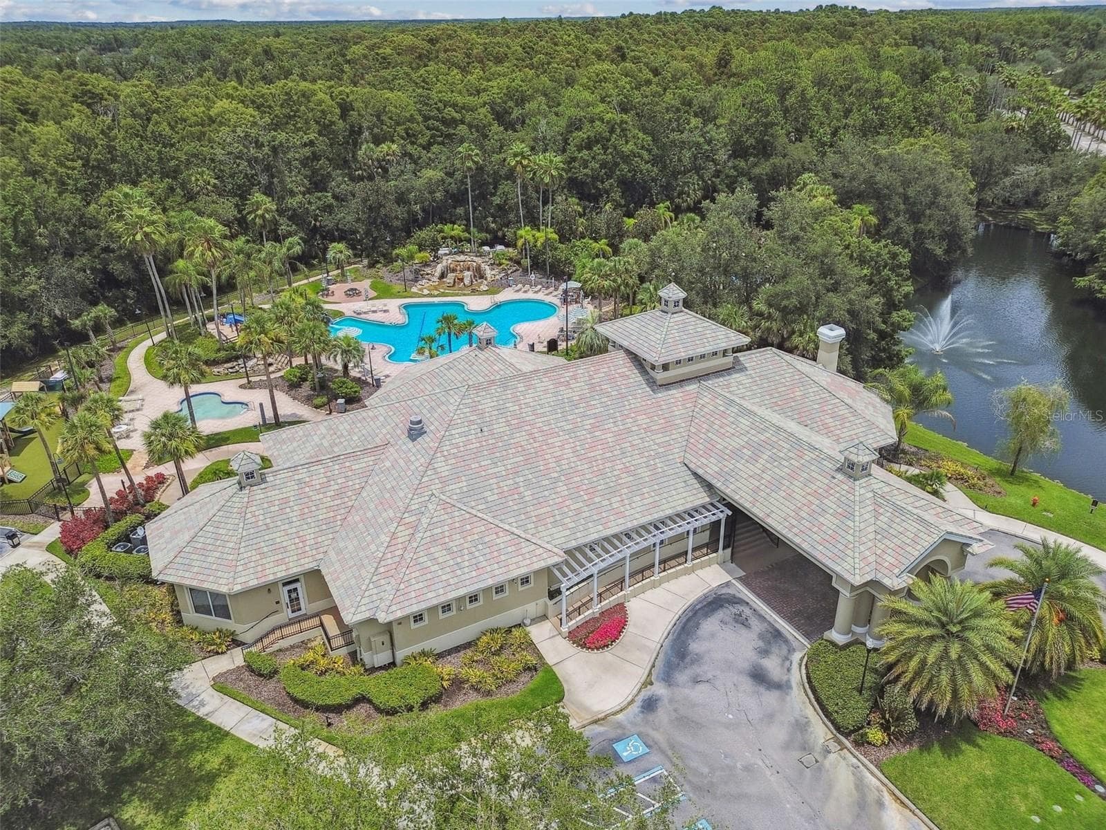 Single Family Residence at 16213 NOTTINGHAM PARK WAY, TAMPA, photo 54 of 64
