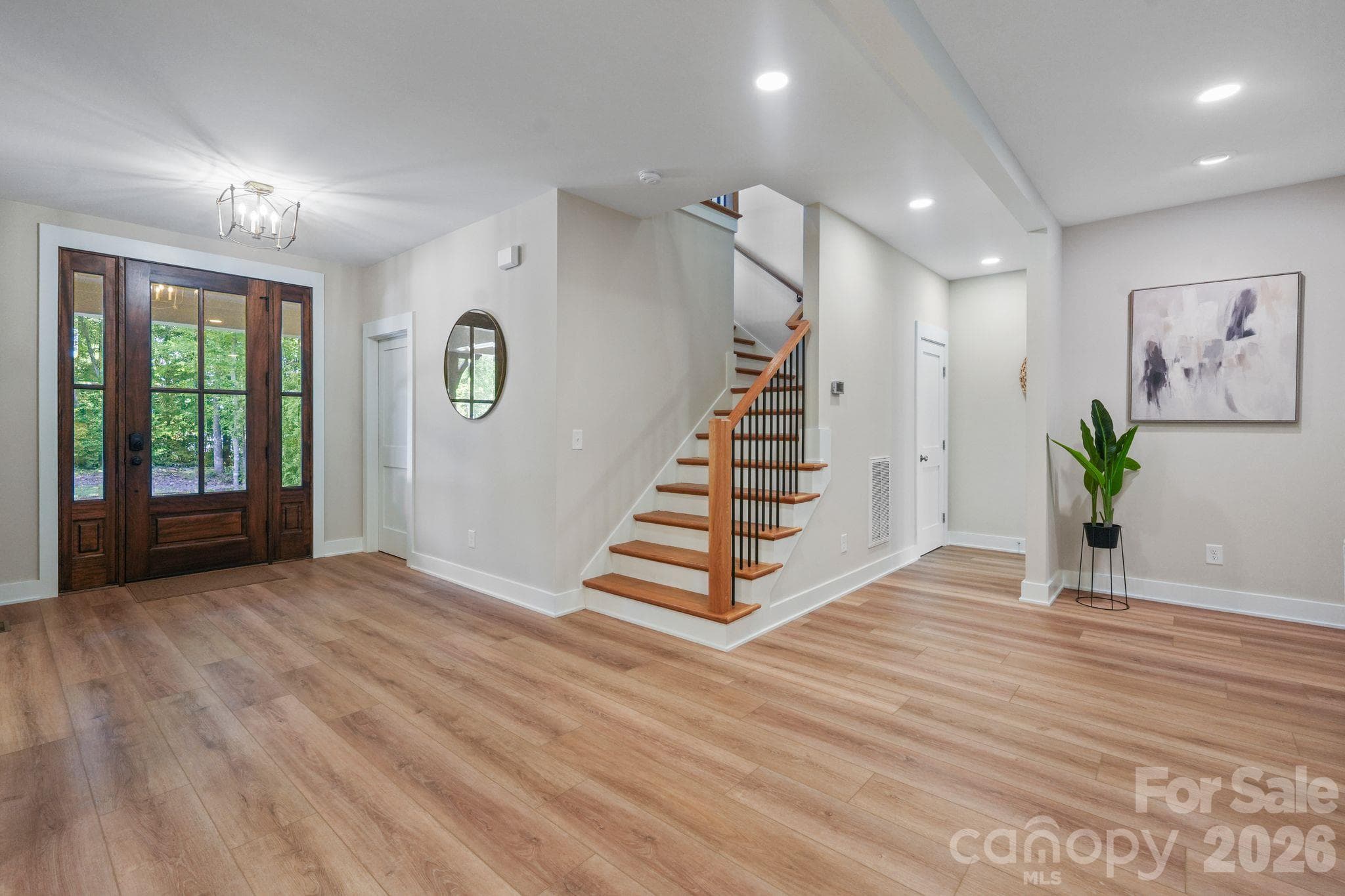 Single Family Residence at 2866 Backwoods Trail, Denver, photo 9 of 44