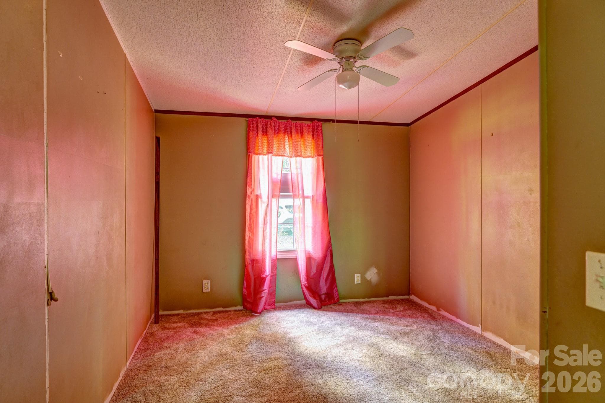 Single Family Residence at 1218 Forest Ridge Drive, Bessemer City, photo 11 of 16