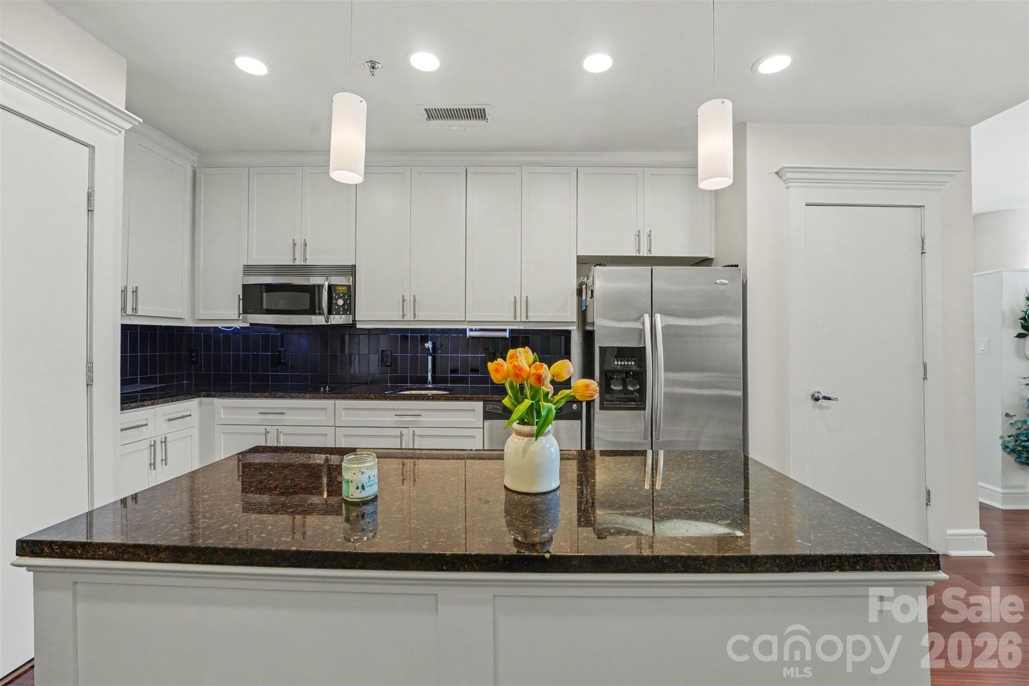 Kitchen - 333 W Trade Street, Charlotte