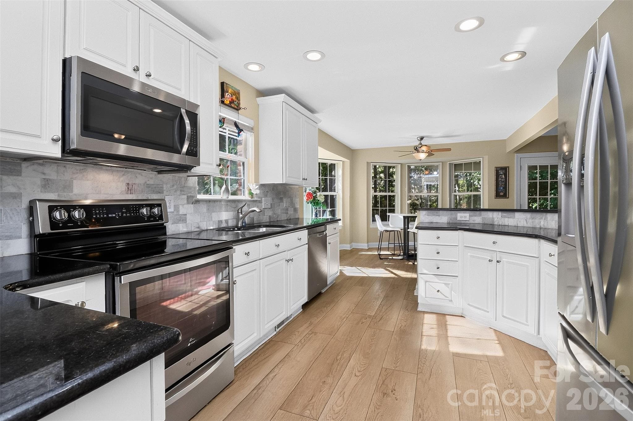 Single Family Residence at 15703 Edenfield Drive, Huntersville, photo 7 of 40
