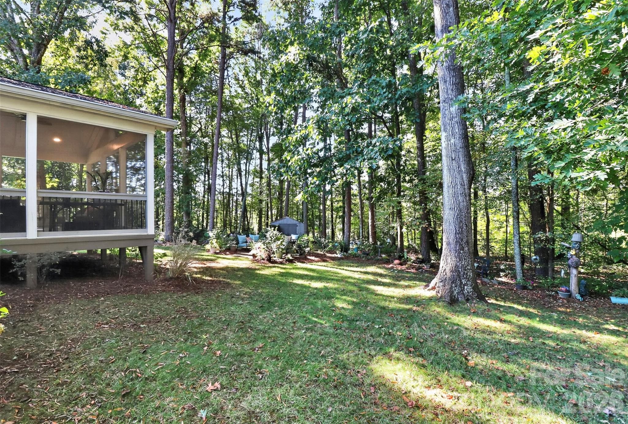 Single Family Residence at 15703 Edenfield Drive, Huntersville, photo 34 of 40