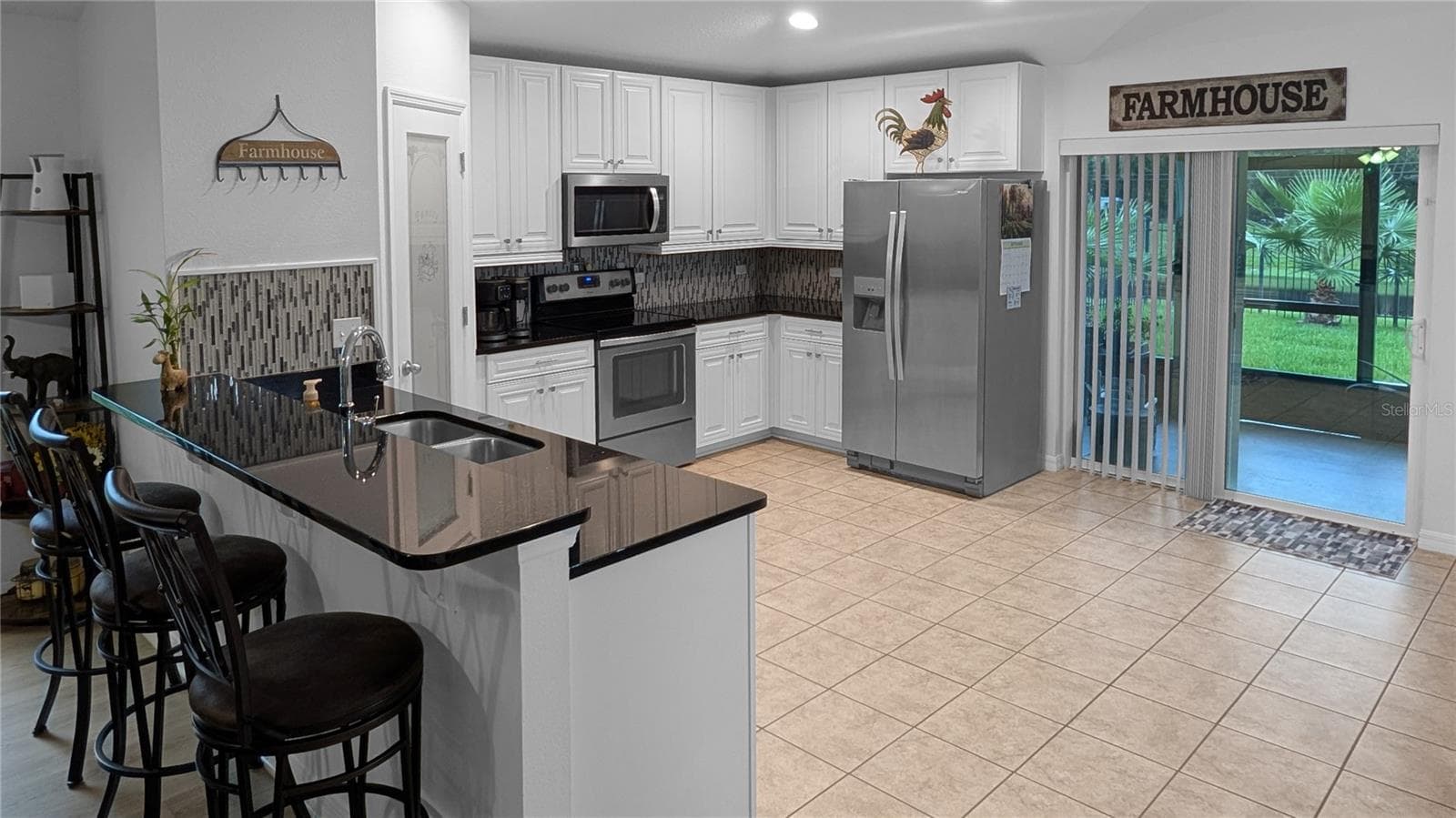 Open Floor Plan... just like Everyone Wants! - 15637 CARINA DR, ORLANDO