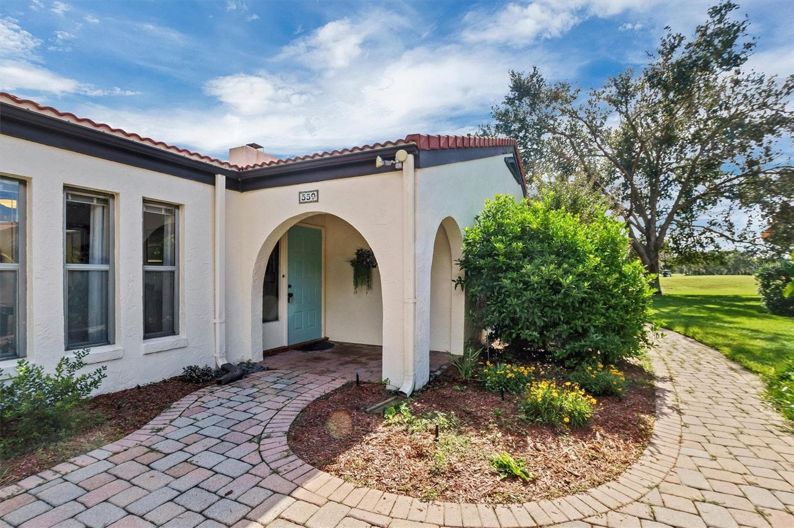 Villa at 559 CLUBHOUSE DR, LAKE WALES, photo 3 of 58