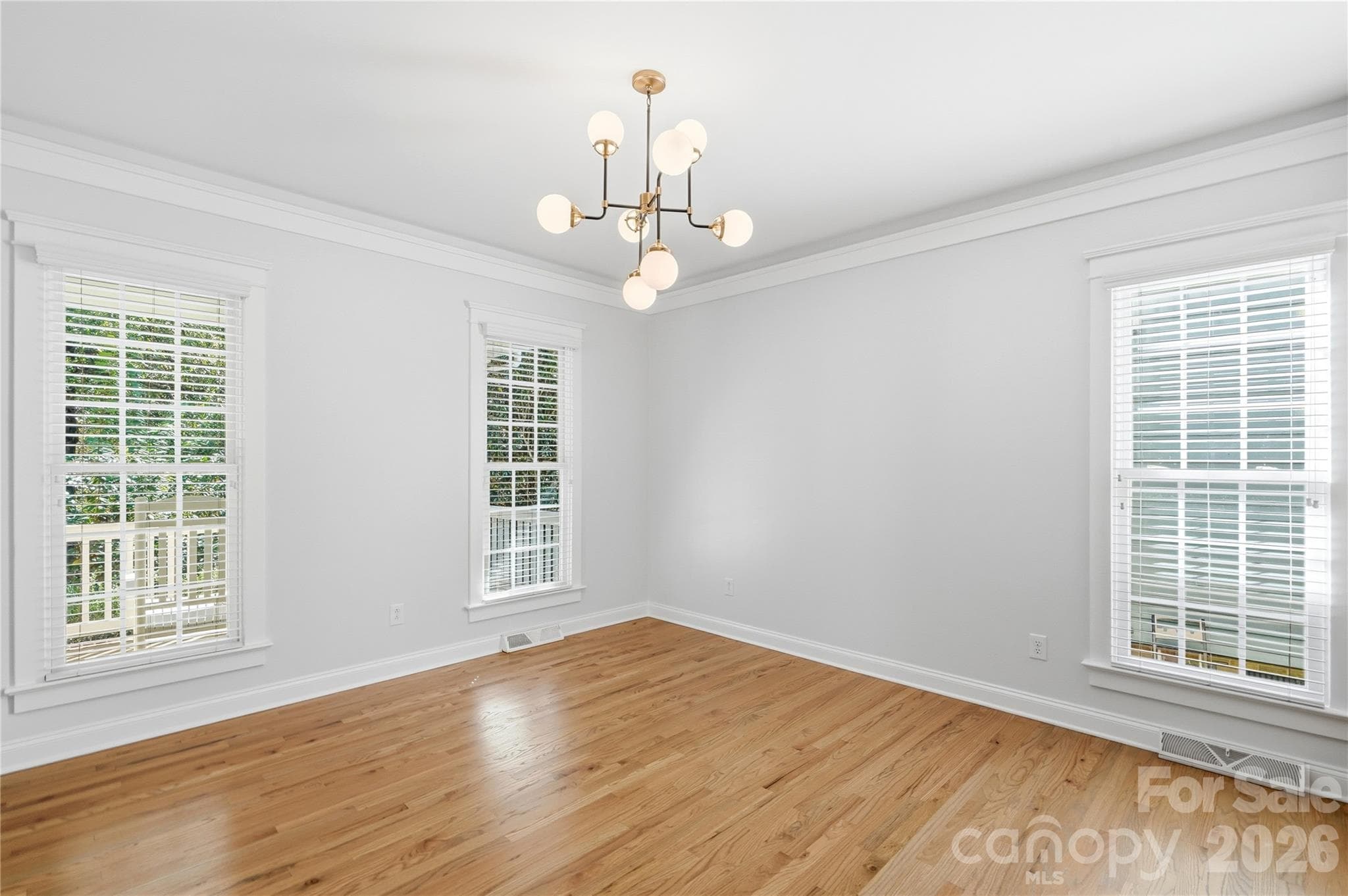 Single Family Residence at 882 Promenade Walk, Fort Mill, photo 8 of 48