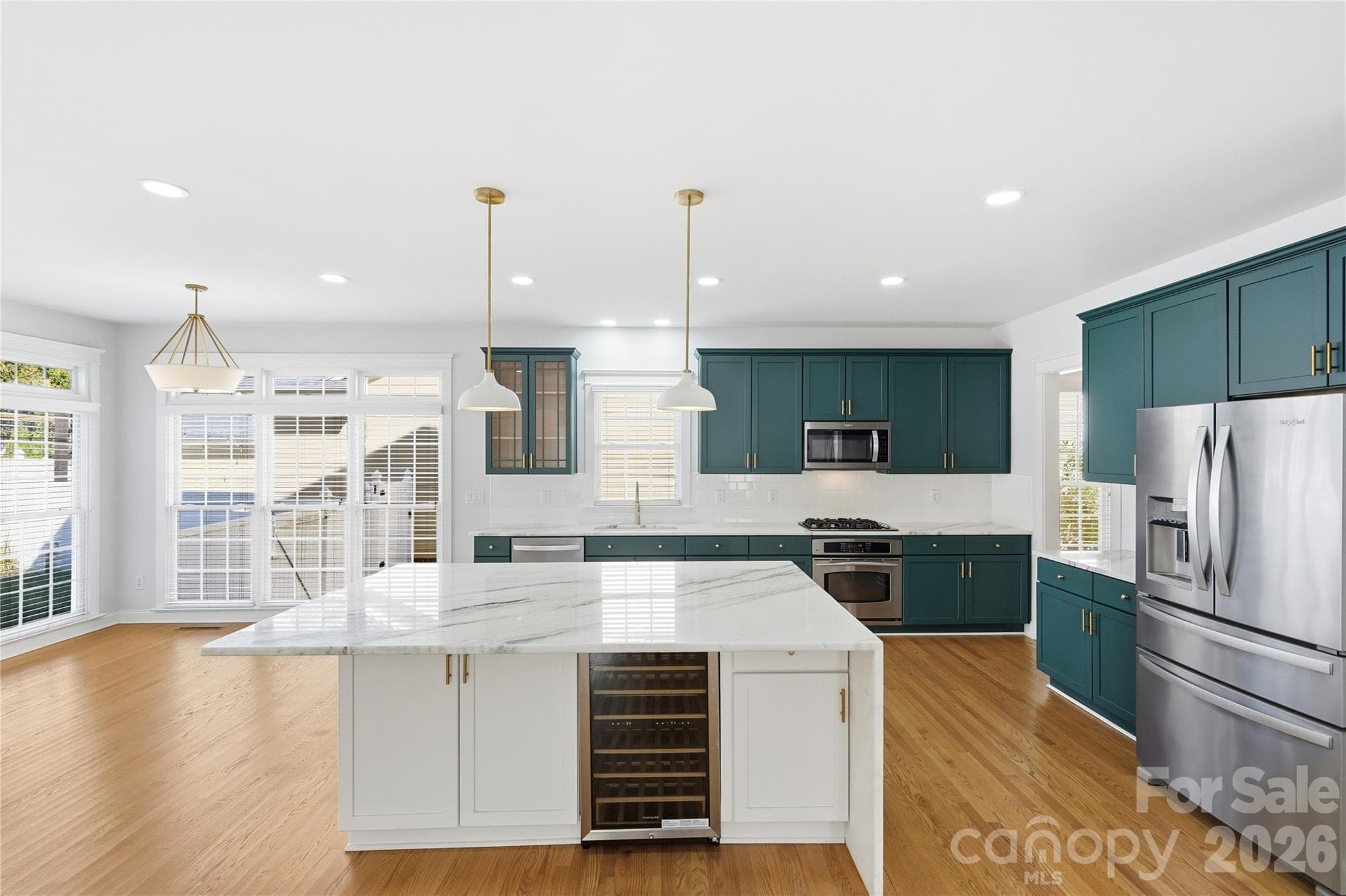 Single Family Residence at 882 Promenade Walk, Fort Mill, photo 18 of 48