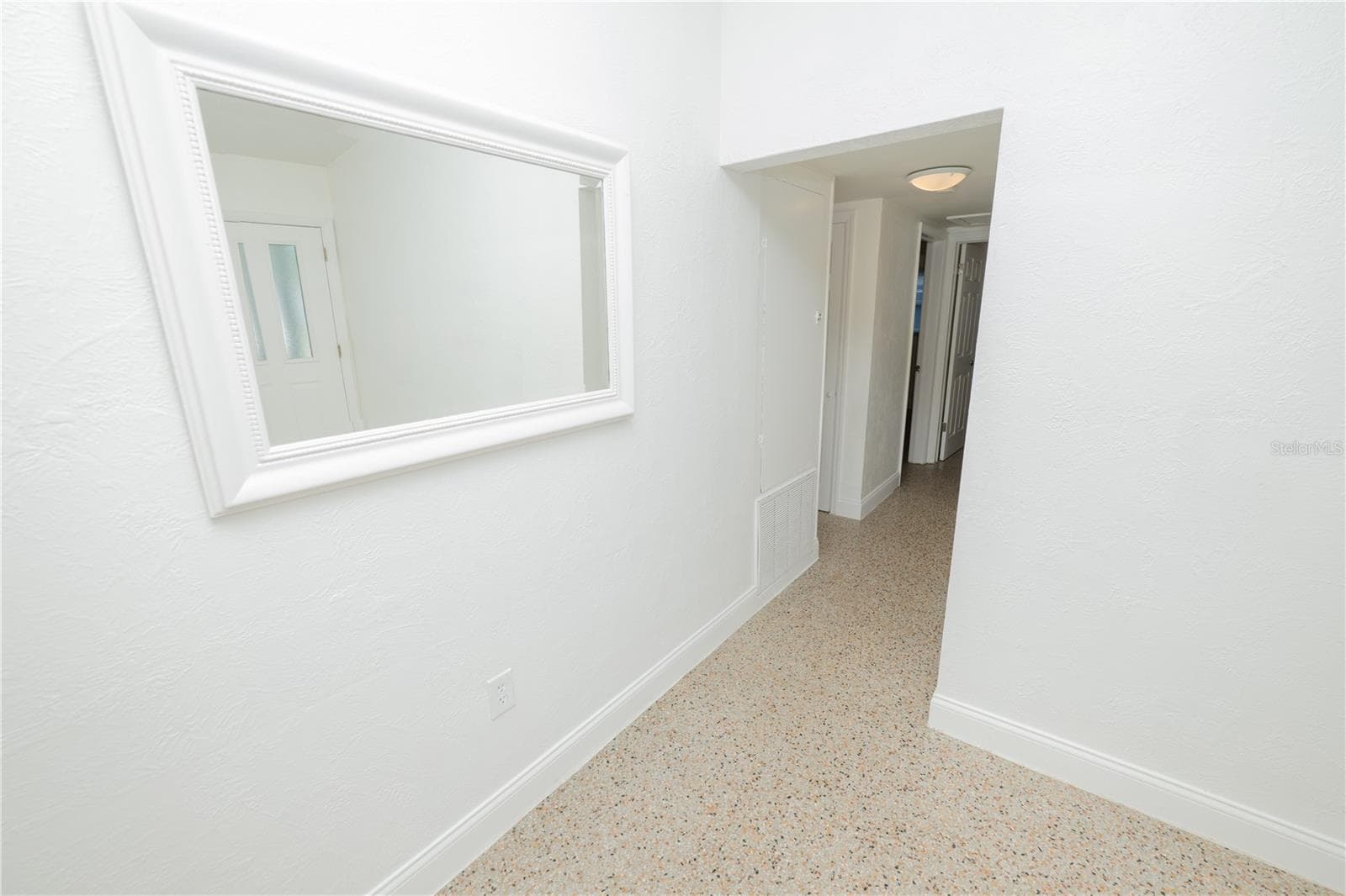 Single Family Residence at 6601 HARVEY ST W, ORLANDO, photo 11 of 28