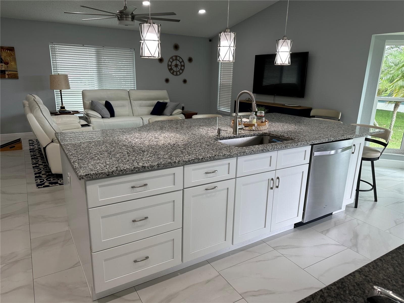 Single Family Residence at 9908 SAINT JOSEPH CT, NEW PORT RICHEY, photo 15 of 32