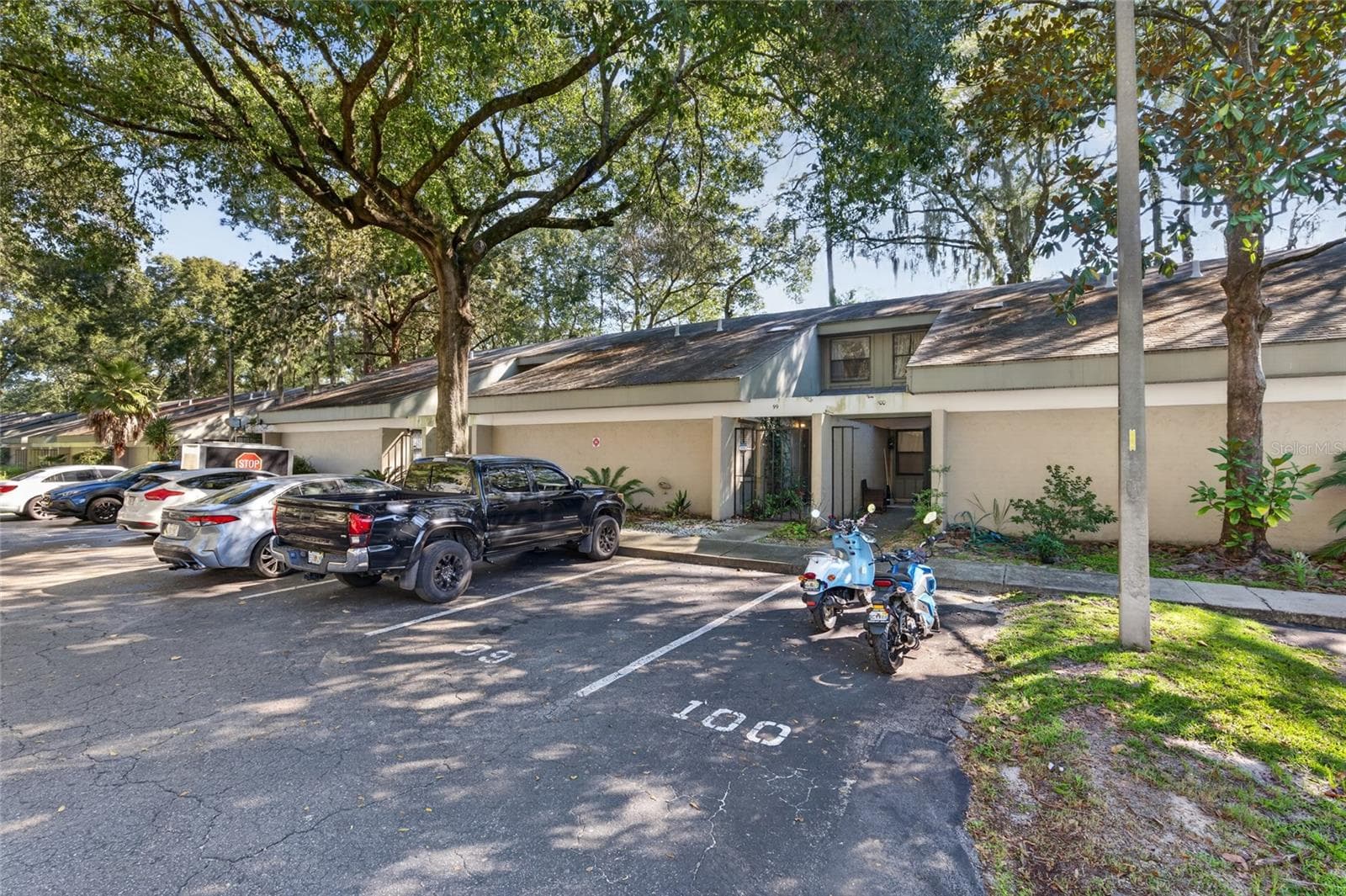 7200 SW 8TH AVE #P99