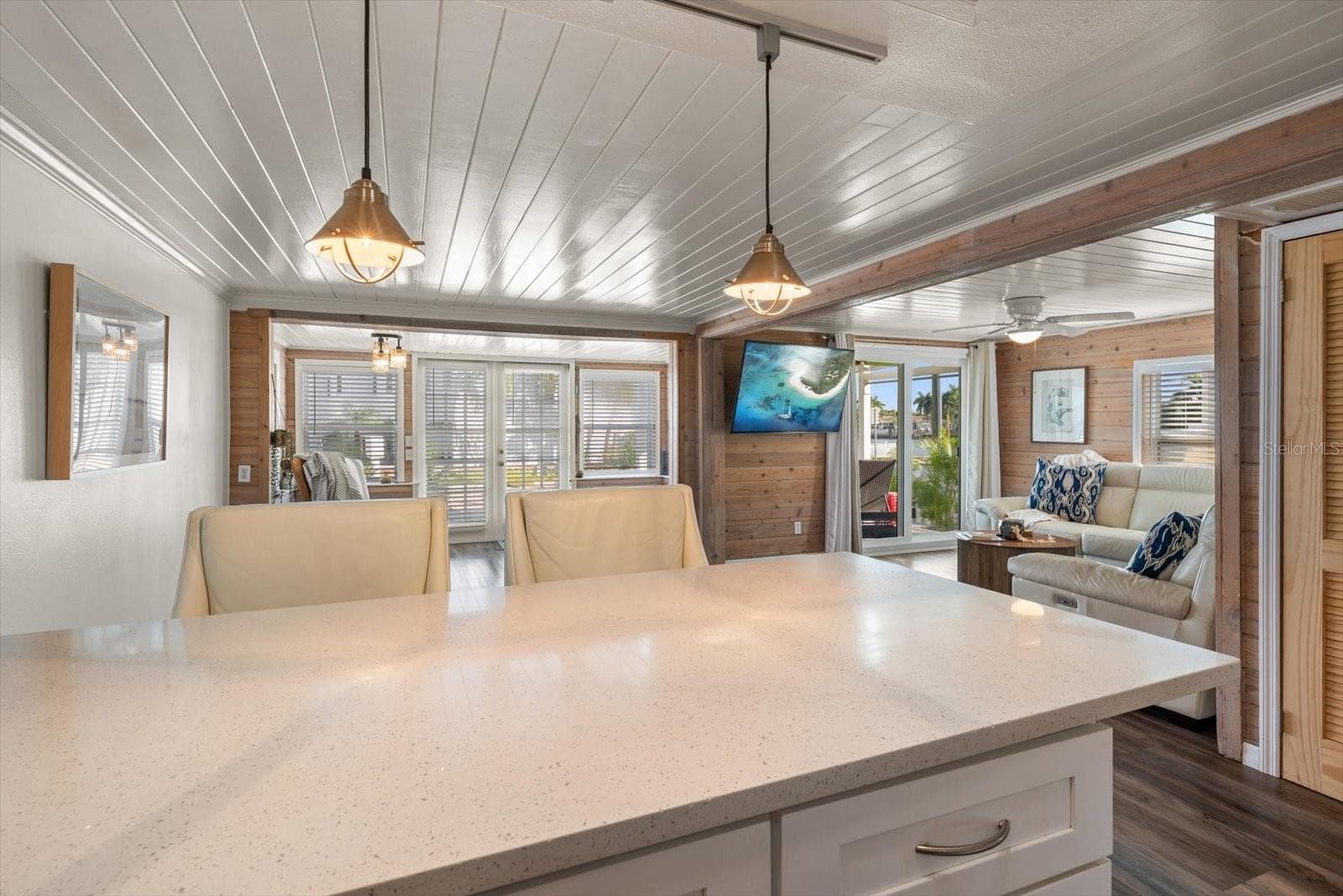 Single Family Residence at 115 99TH AVE, TREASURE ISLAND, photo 14 of 73