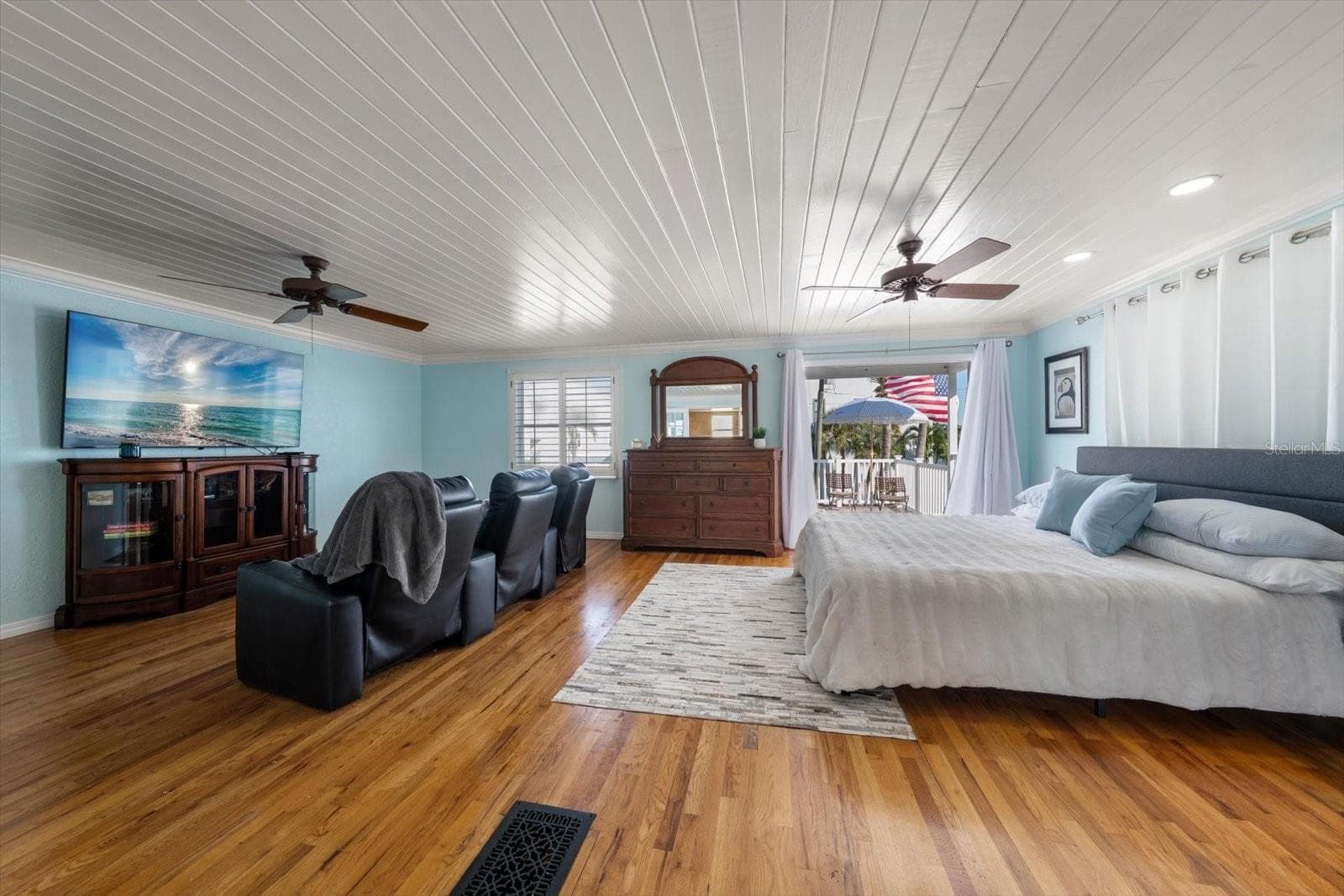 Single Family Residence at 115 99TH AVE, TREASURE ISLAND, photo 30 of 73