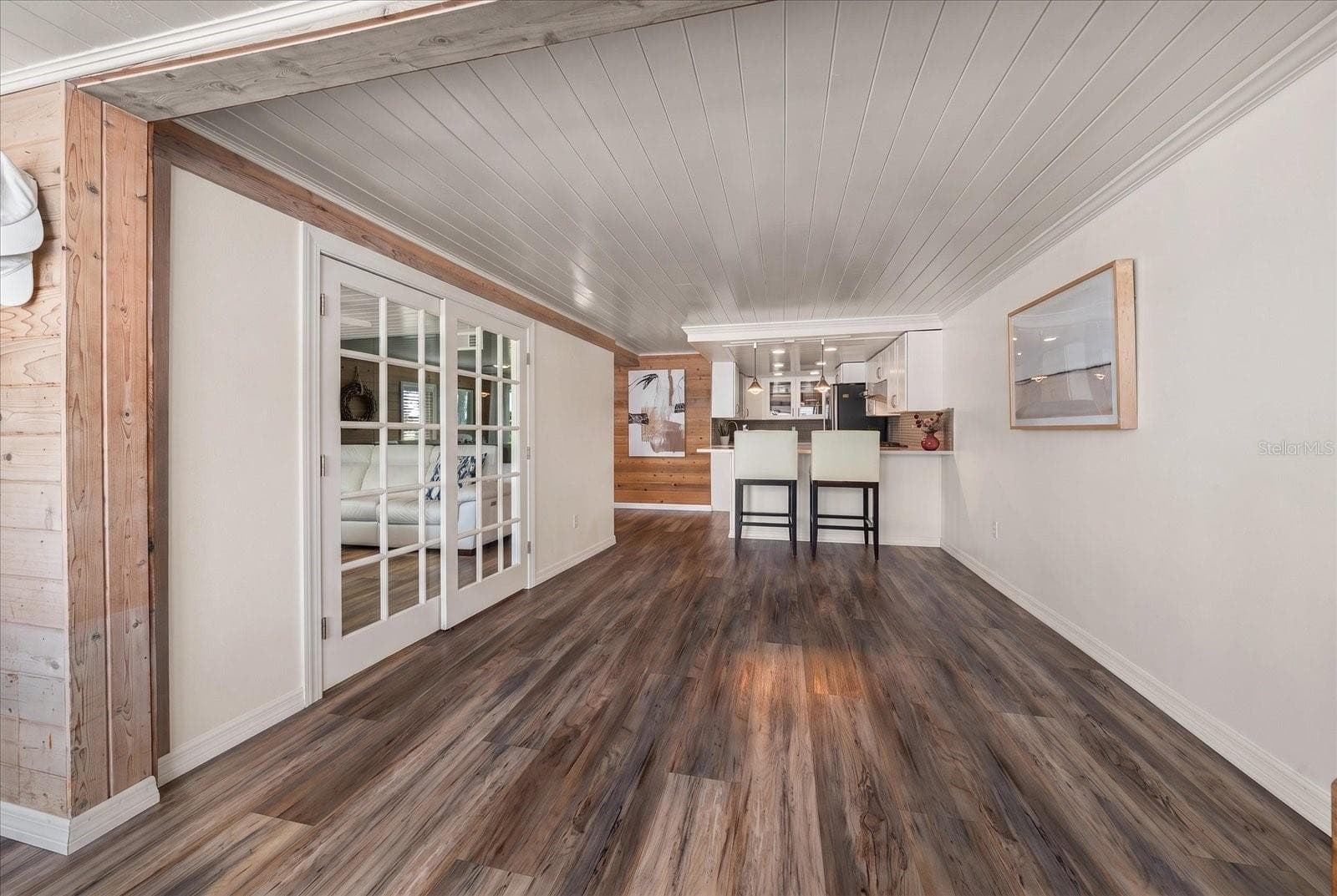 AI Image of Potential Living Room Conversion into 3rd Bedroom - 115 99TH AVE, TREASURE ISLAND