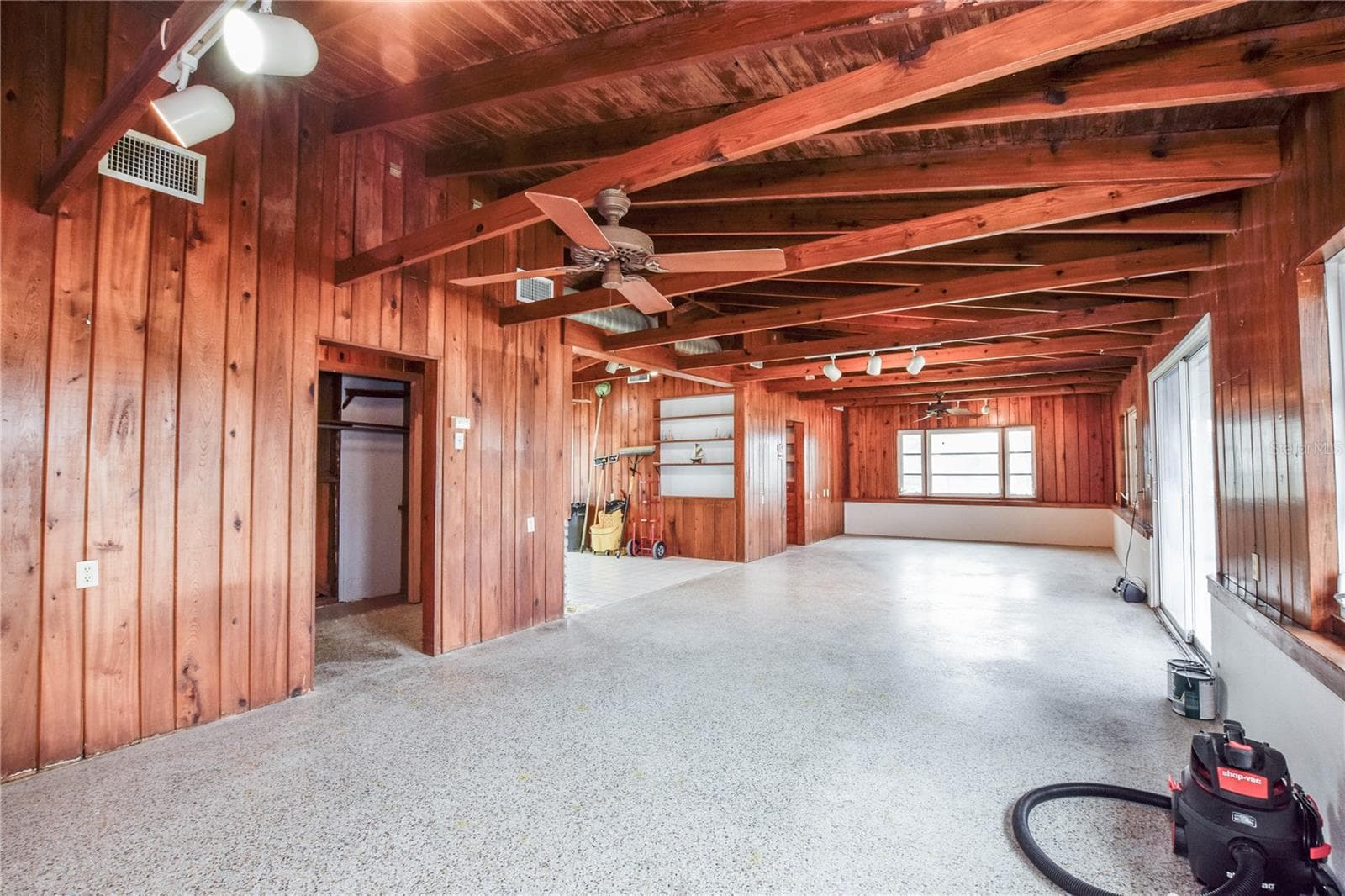 Single Family Residence at 321 BAYSHORE RD, NOKOMIS, photo 22 of 48