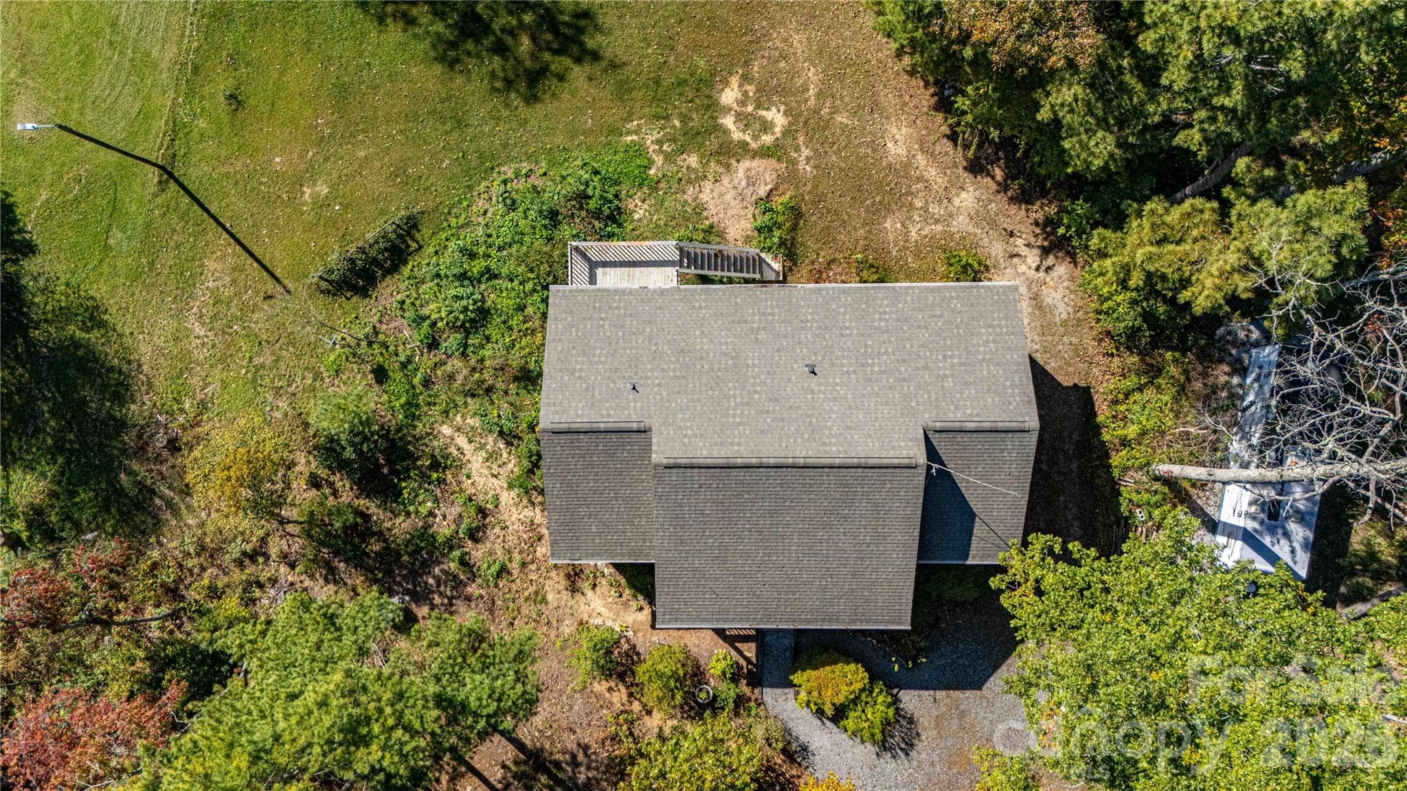 Single Family Residence at 3 Edna Oaks Road, Hendersonville, photo 35 of 43