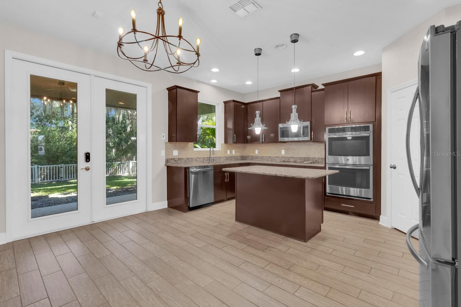 Single Family Residence at 8061 PLEASANT PINE CIR, WINTER PARK, photo 11 of 43