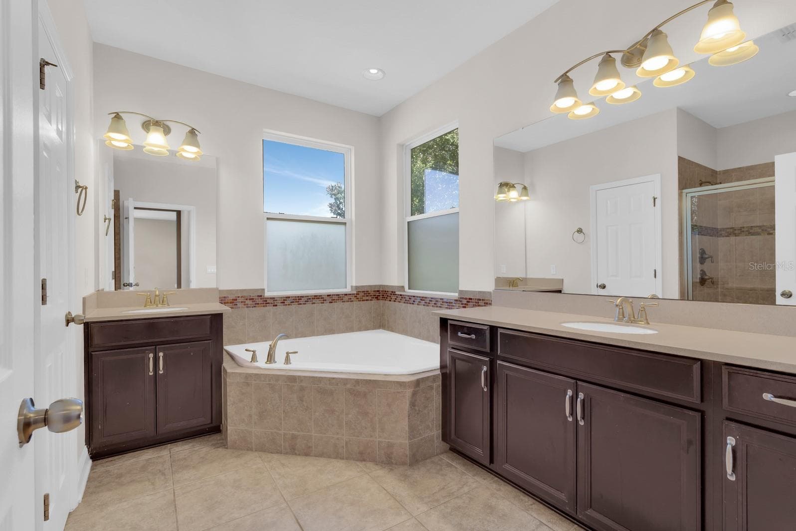 Single Family Residence at 8061 PLEASANT PINE CIR, WINTER PARK, photo 33 of 43