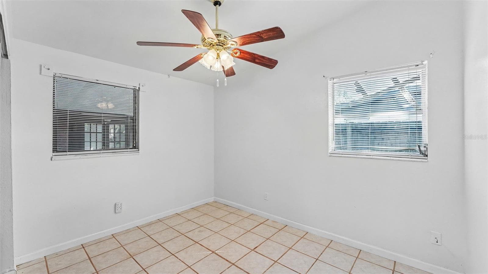 Single Family Residence at 3010 STANHOPE AVE, LAKELAND, photo 30 of 50