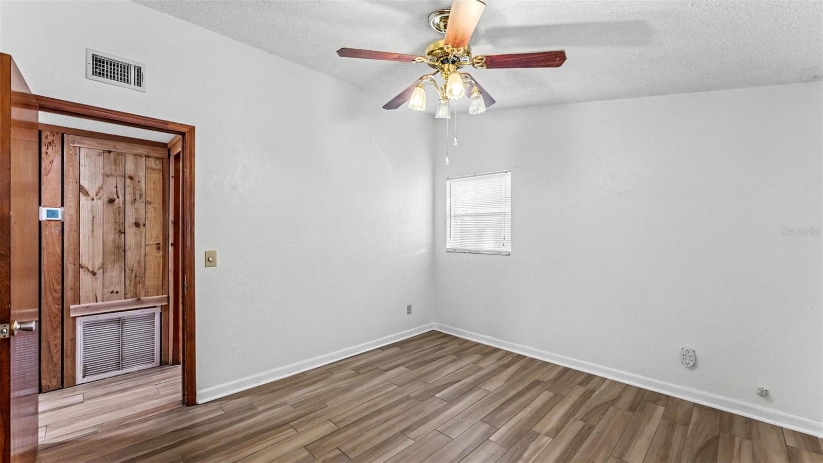 Single Family Residence at 3010 STANHOPE AVE, LAKELAND, photo 35 of 50
