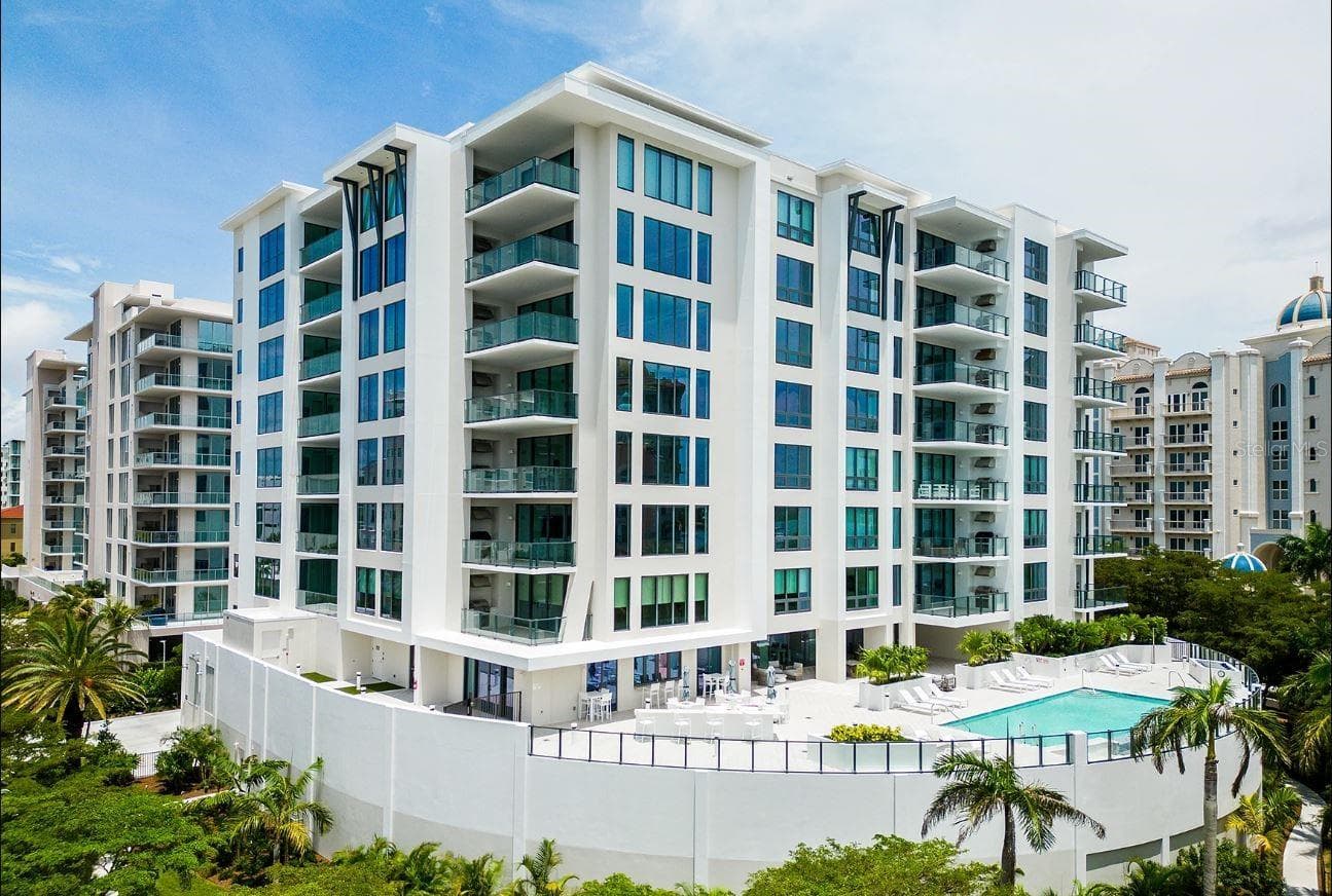 Actual Building Exterior - 325 GOLDEN GATE PT #401, SARASOTA
