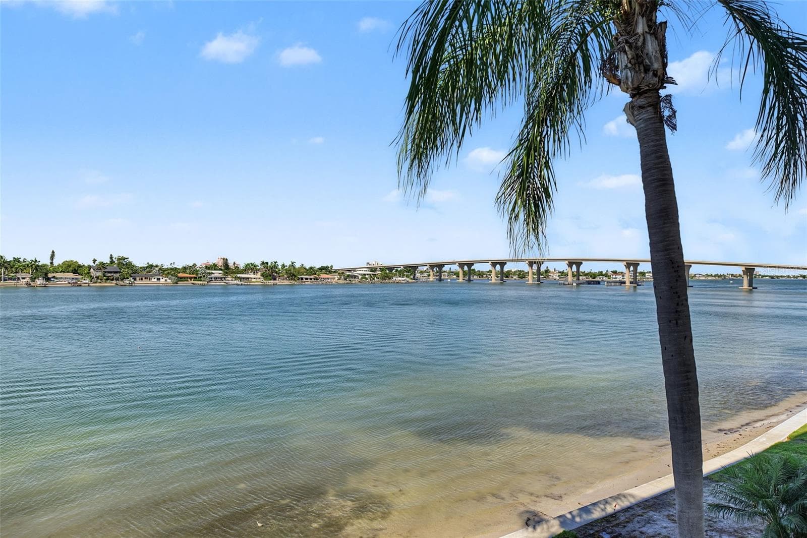 Condominium at 6083 BAHIA DEL MAR CIR #362, ST PETERSBURG, photo 31 of 47