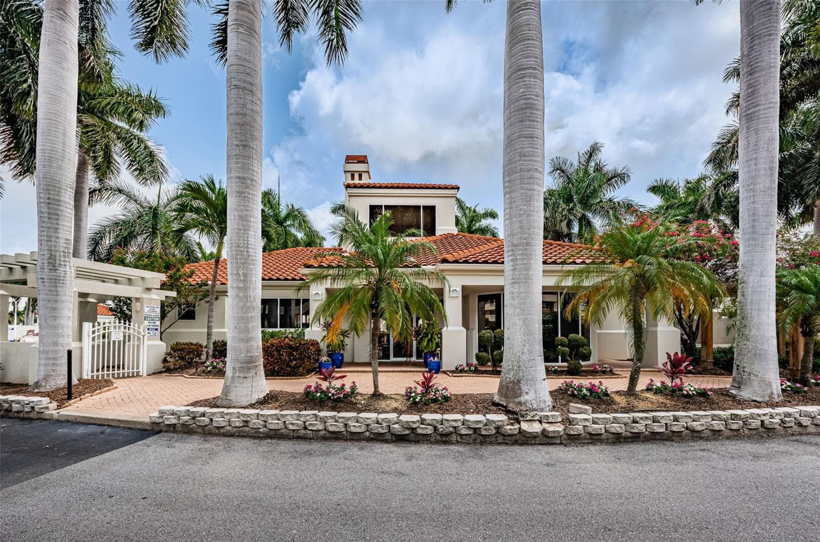 Condominium at 6083 BAHIA DEL MAR CIR #362, ST PETERSBURG, photo 34 of 47