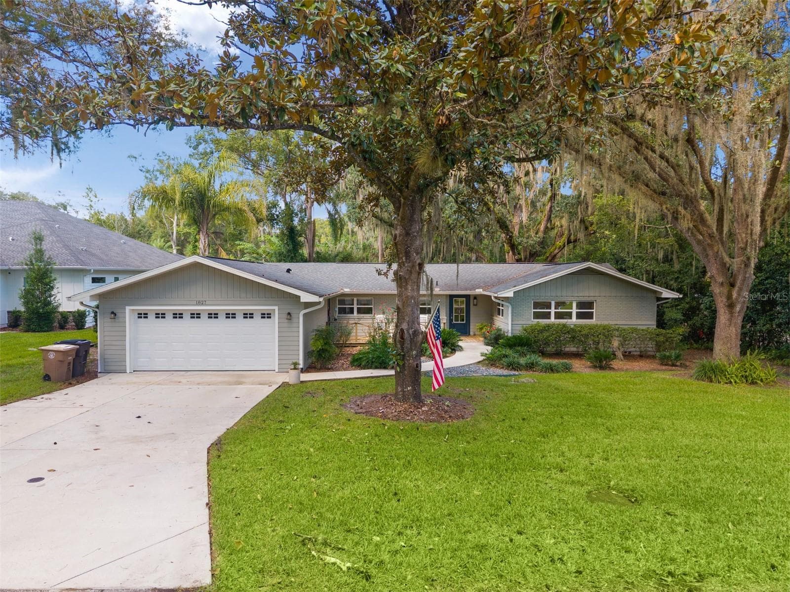 Single Family Residence at 1827 SE 11TH STREET, OCALA, photo 2 of 59