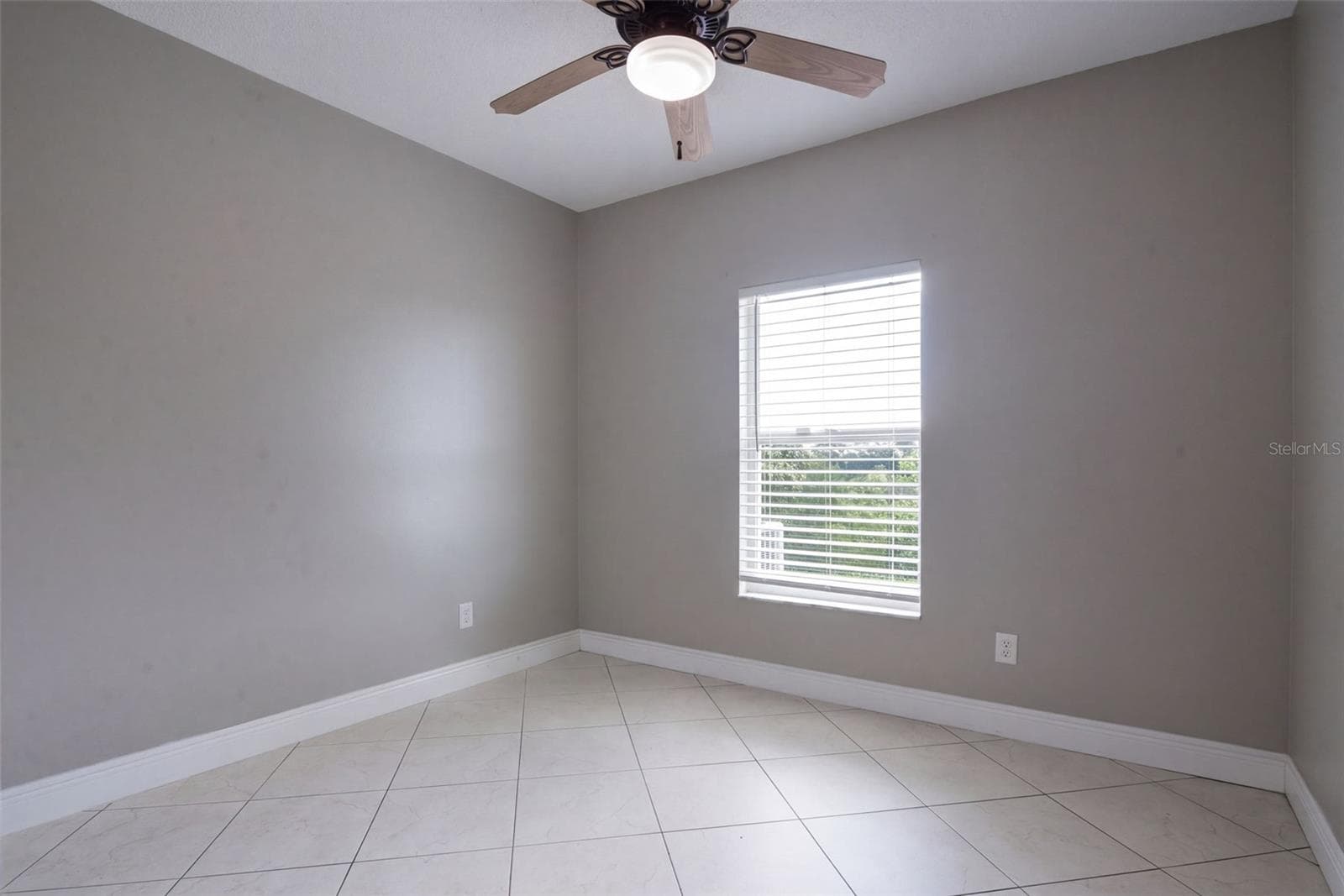 Single Family Residence at 7694 COUNTRY RUN PKWY, ORLANDO, photo 31 of 51