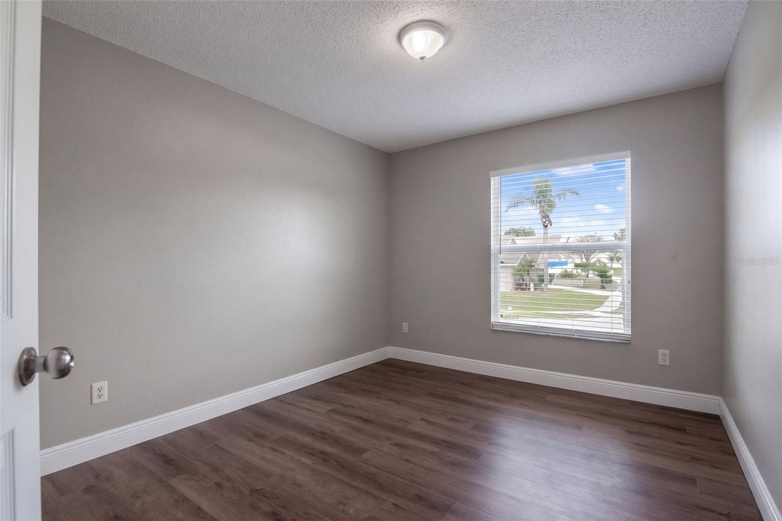 Single Family Residence at 7694 COUNTRY RUN PKWY, ORLANDO, photo 33 of 51