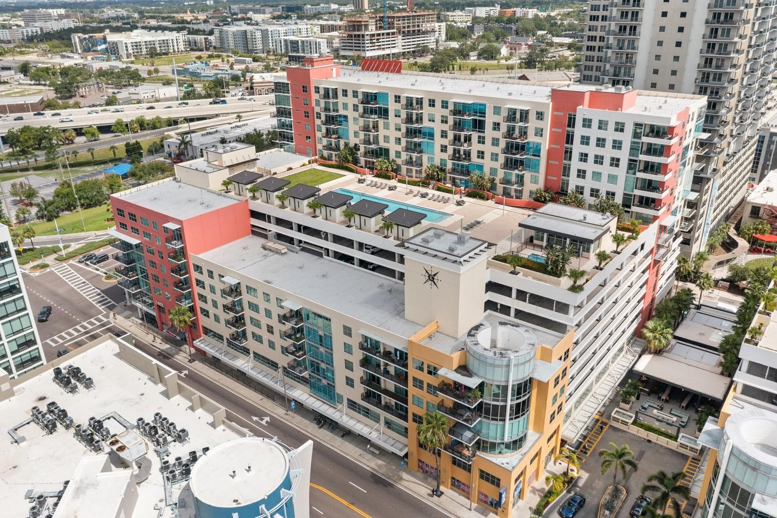 Condominium at 1208 E KENNEDY BLVD #723, TAMPA, photo 6 of 27