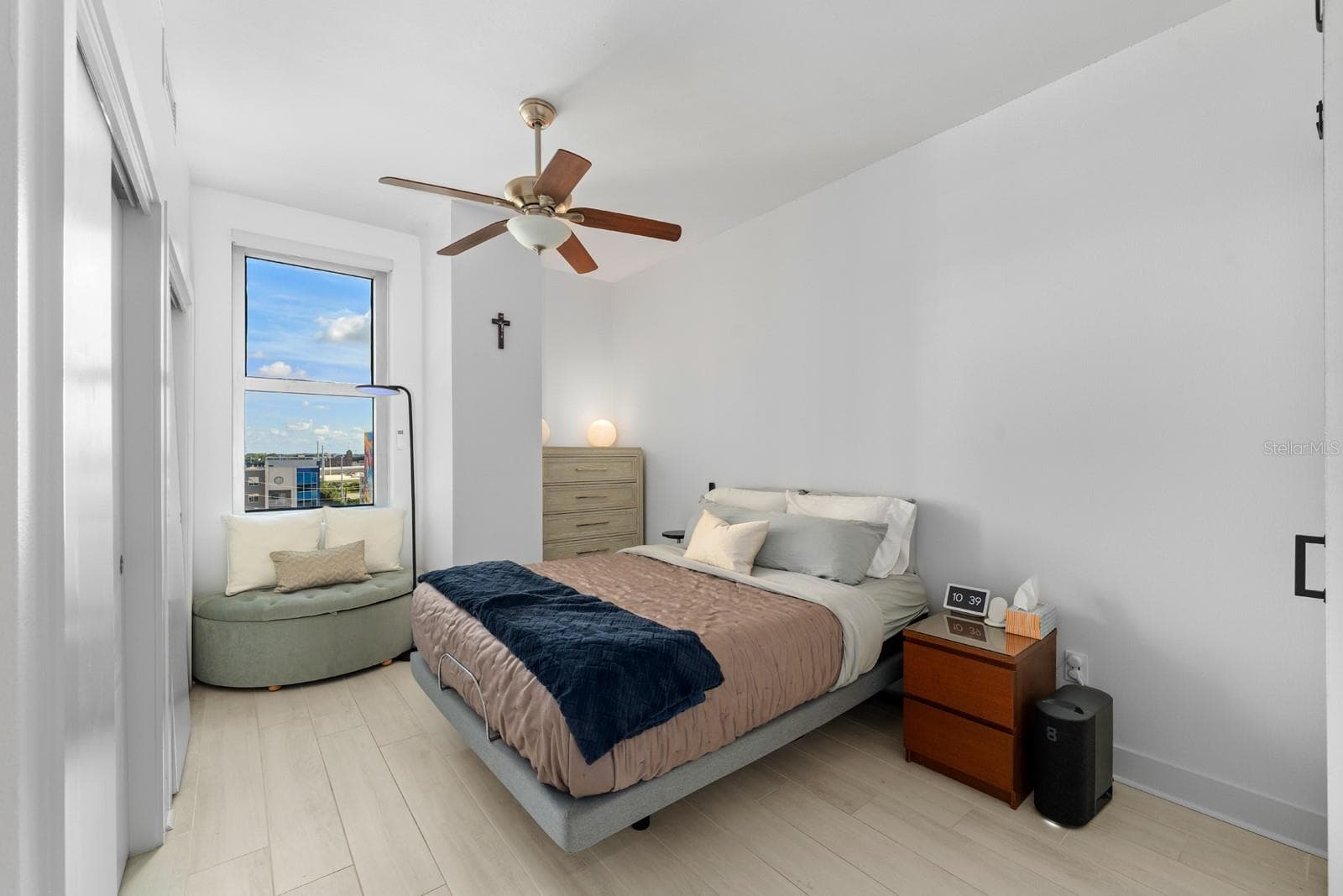 Condominium at 1208 E KENNEDY BLVD #723, TAMPA, photo 19 of 27