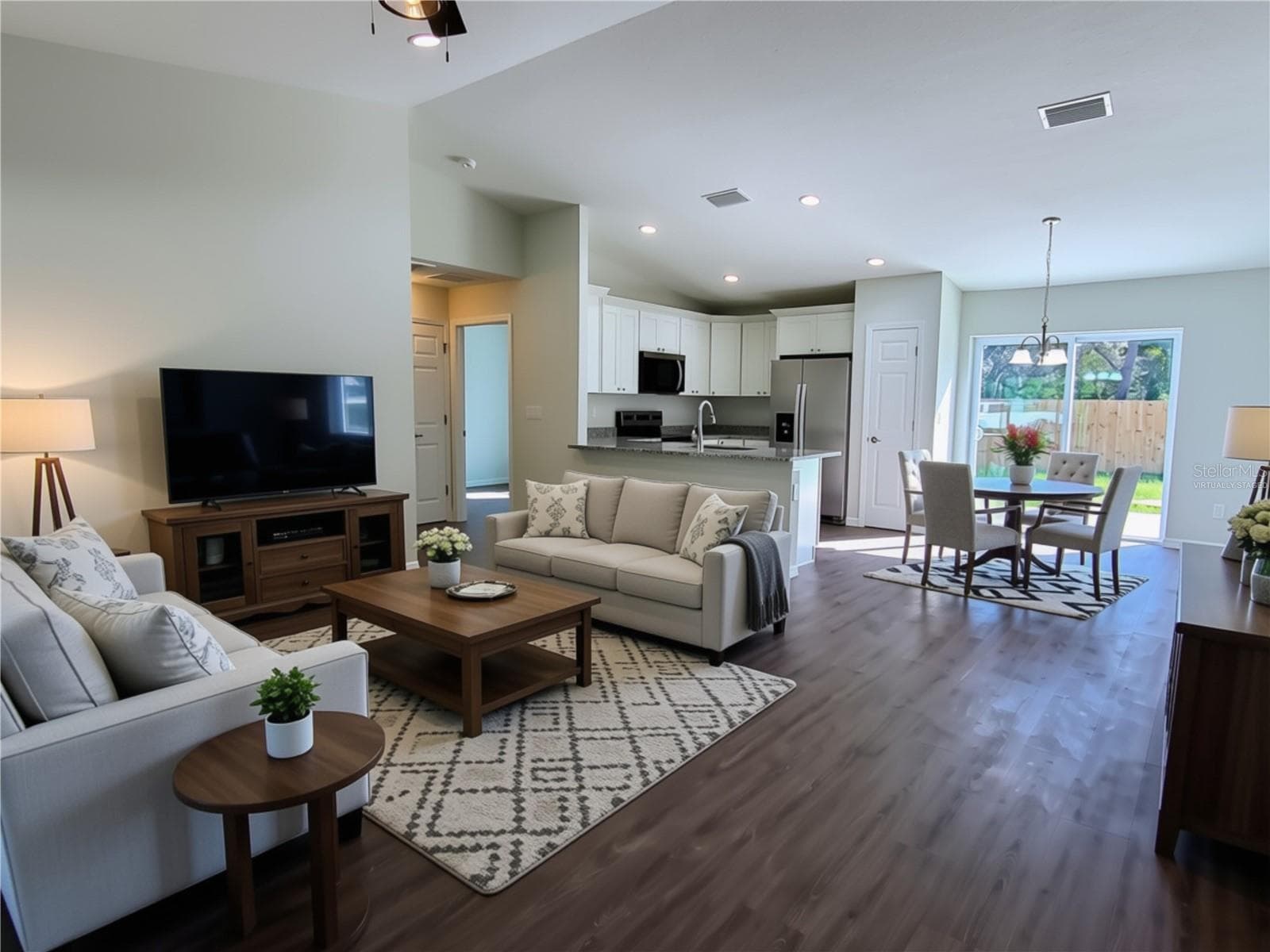 Virtually Staged - 15 FISHER WAY PL, OCKLAWAHA