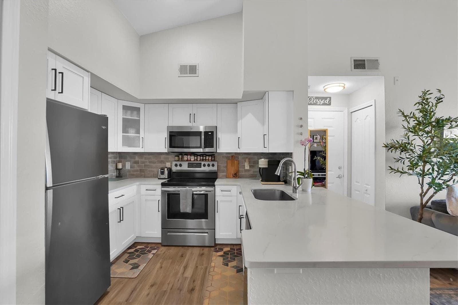 Condominium at 4138 CENTRAL SARASOTA PKWY #1534, SARASOTA, photo 12 of 39