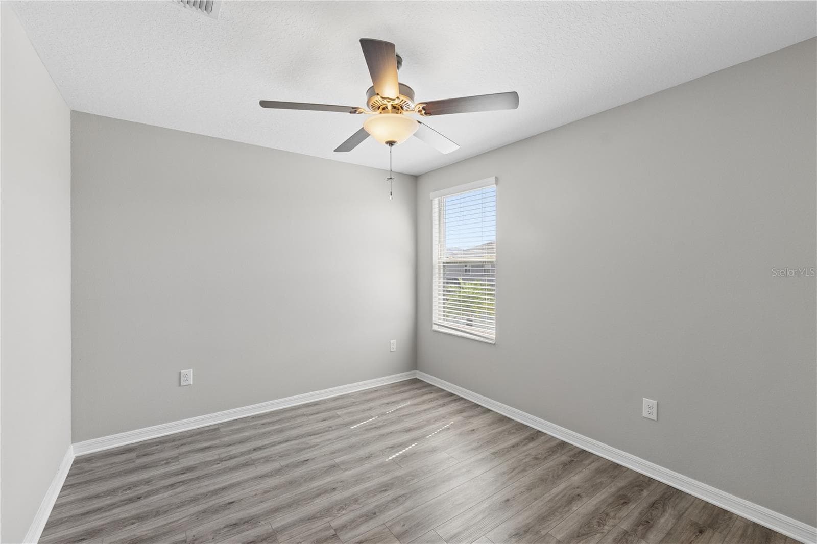 Single Family Residence at 7207 RONNIE GARDENS CT, TAMPA, photo 25 of 38