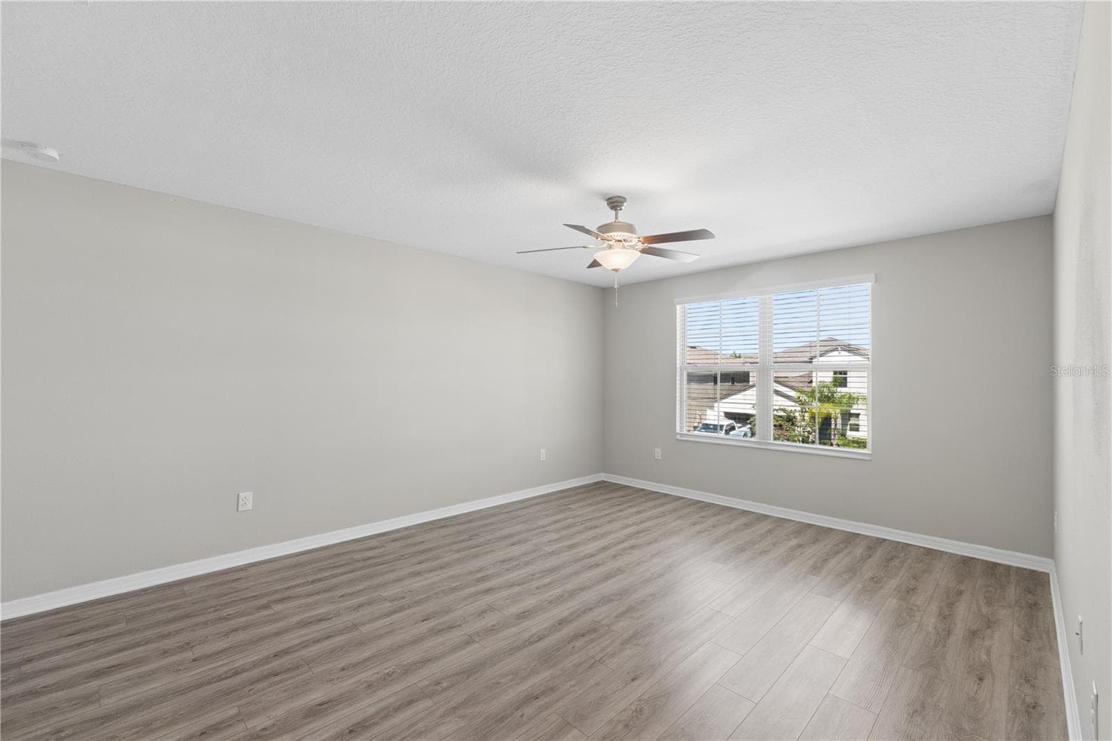 Single Family Residence at 7207 RONNIE GARDENS CT, TAMPA, photo 35 of 38
