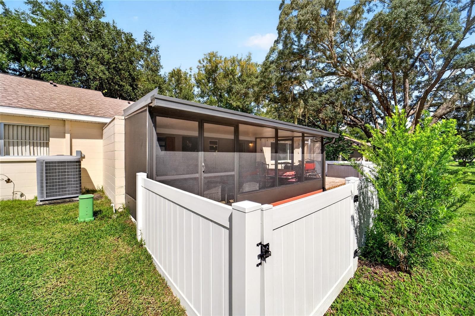 Villa at 9675 SW 85TH AVE #B, OCALA, photo 37 of 94