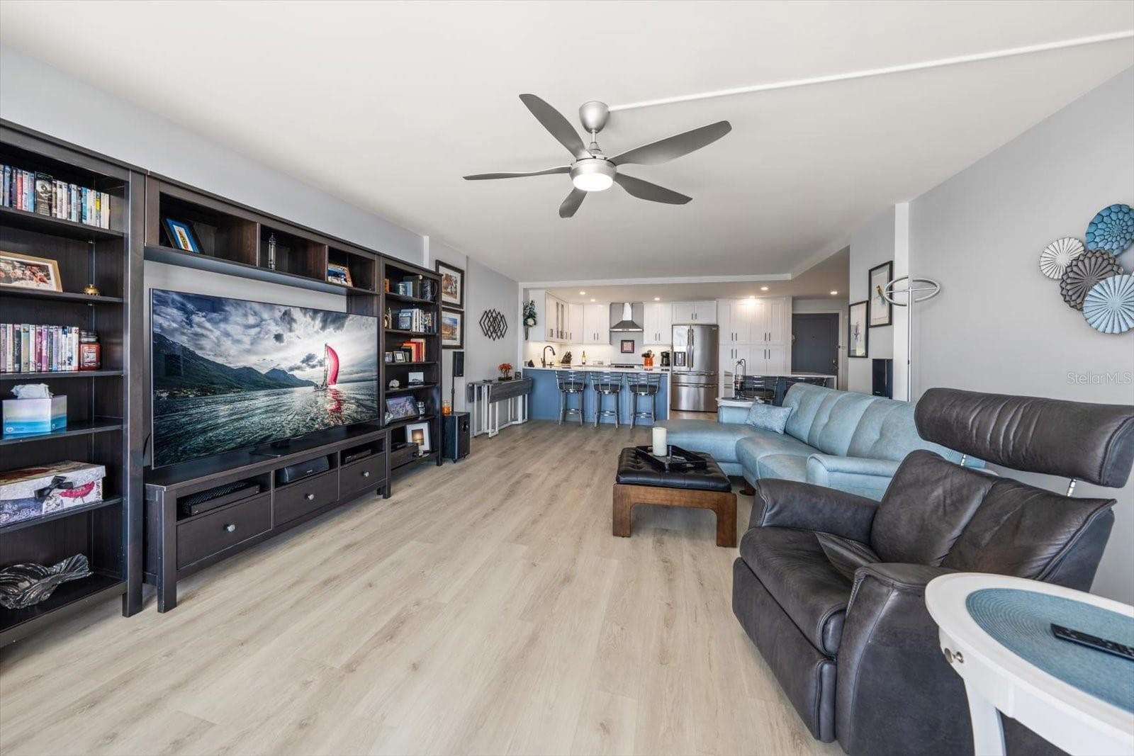 Living Room - 400 ISLAND WAY #904, CLEARWATER BEACH