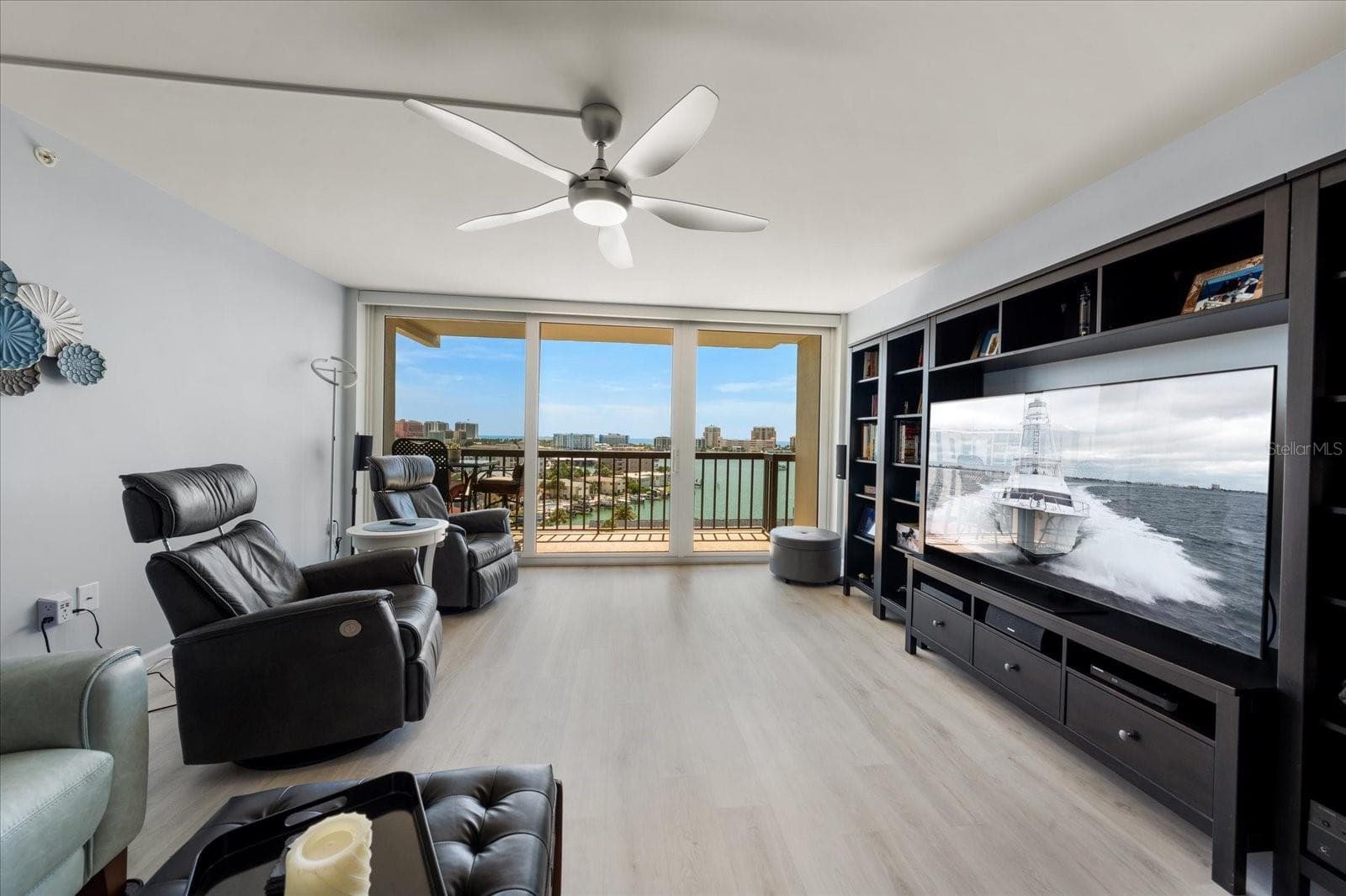 Living Room with fabulous water views! - 400 ISLAND WAY #904, CLEARWATER BEACH