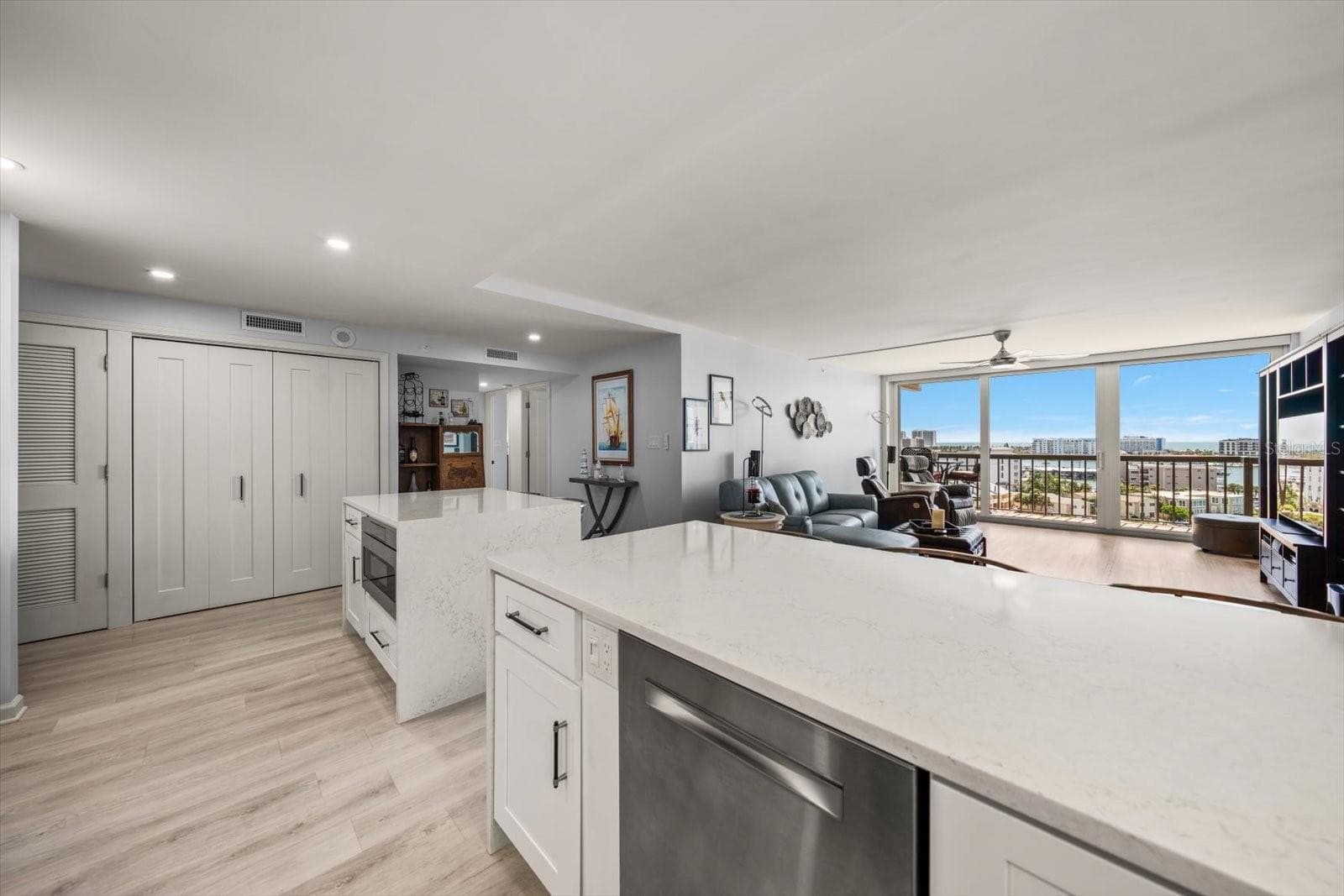 Kitchen fully renovated to provide all the needs & wants for a homeowner. - 400 ISLAND WAY #904, CLEARWATER BEACH