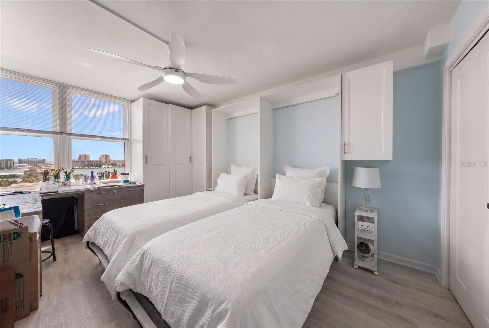Guest bedroom Murphy bed - 400 ISLAND WAY #904, CLEARWATER BEACH