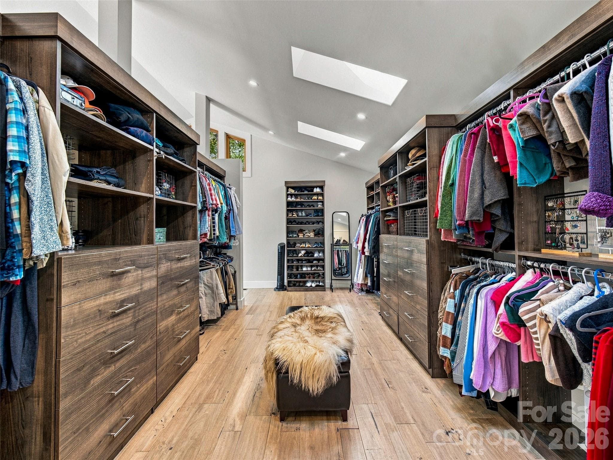 WOW - primary closet - 21 Peach Knob Drive, Asheville