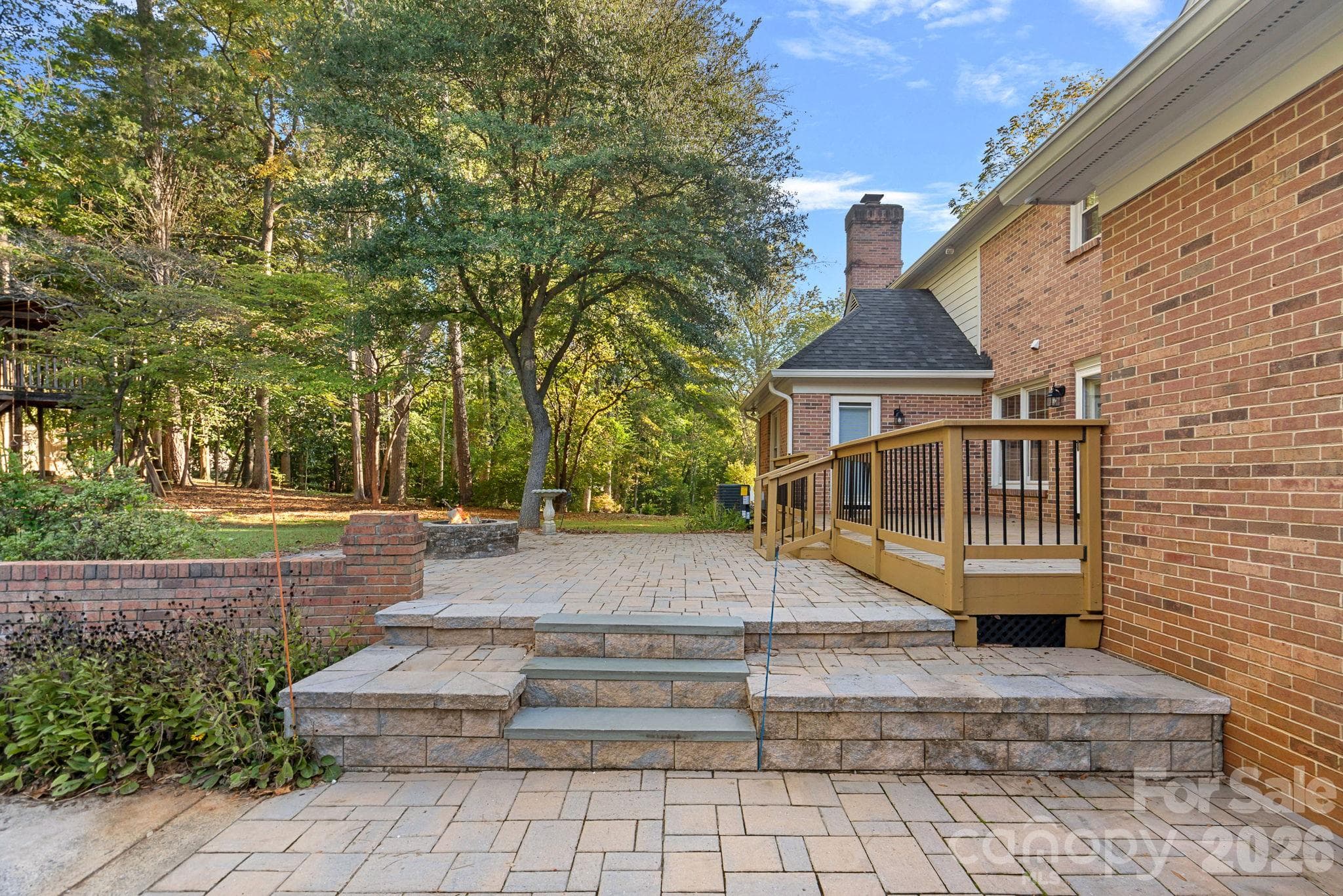 Single Family Residence at 2716 Oldenway Drive, Charlotte, photo 37 of 45