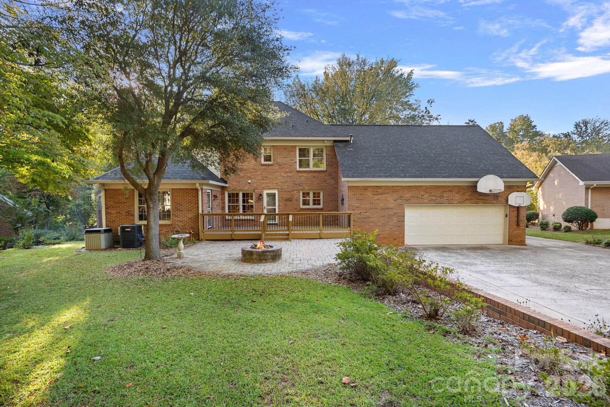 Single Family Residence at 2716 Oldenway Drive, Charlotte, photo 38 of 45