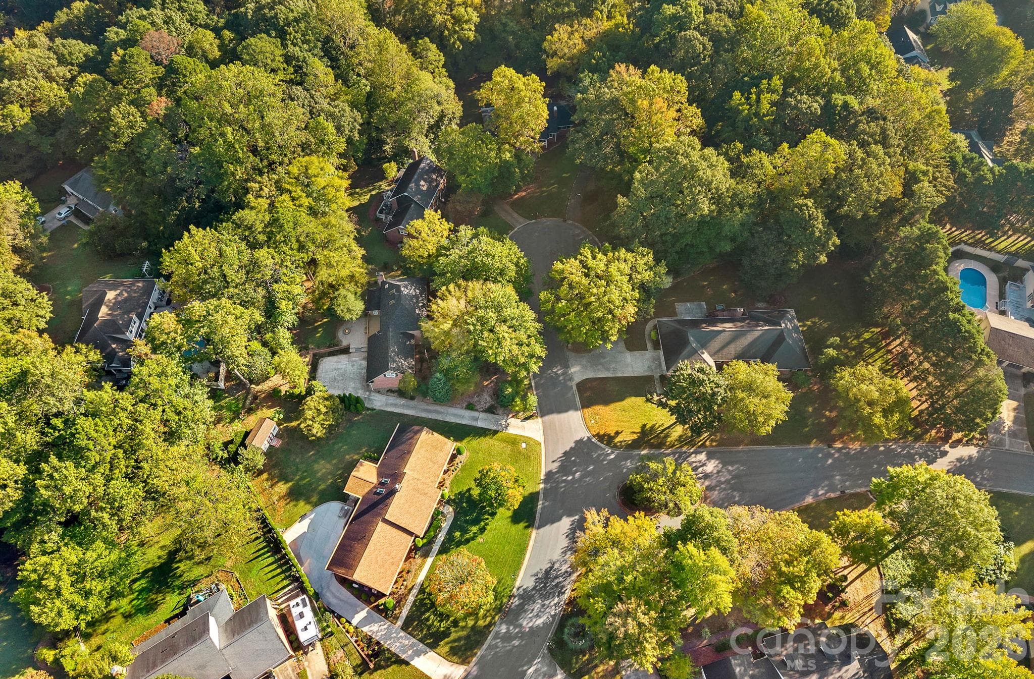 Single Family Residence at 2716 Oldenway Drive, Charlotte, photo 44 of 45