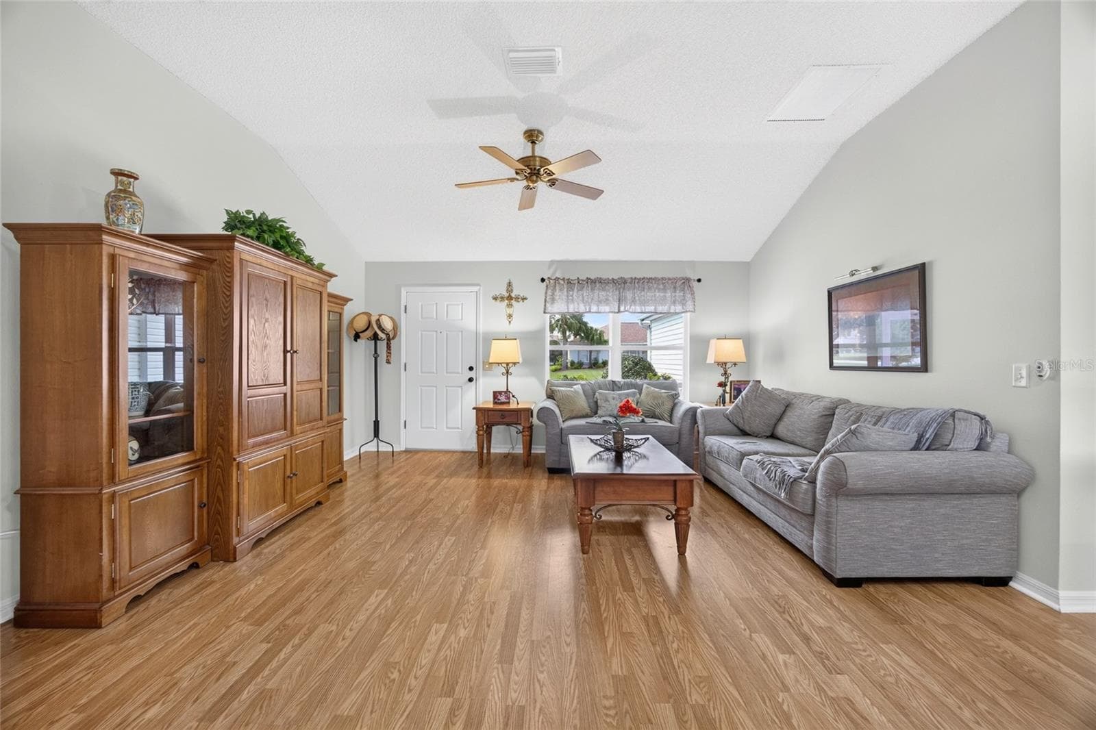 Ceiling Fan in Living Room - 17739 SE 89TH KEATING TER, THE VILLAGES