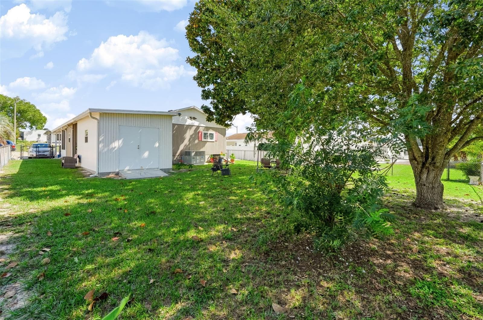 Single Family Residence at 8481 DICKENS AVE, BROOKSVILLE, photo 34 of 39