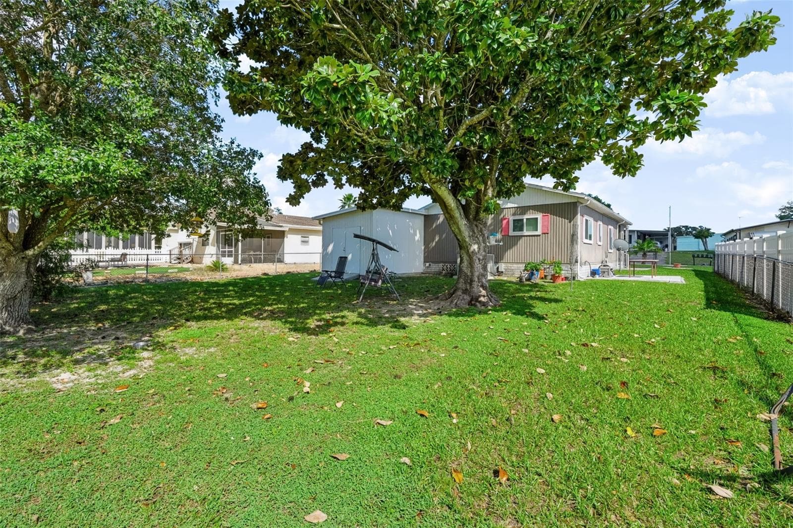 Single Family Residence at 8481 DICKENS AVE, BROOKSVILLE, photo 37 of 39